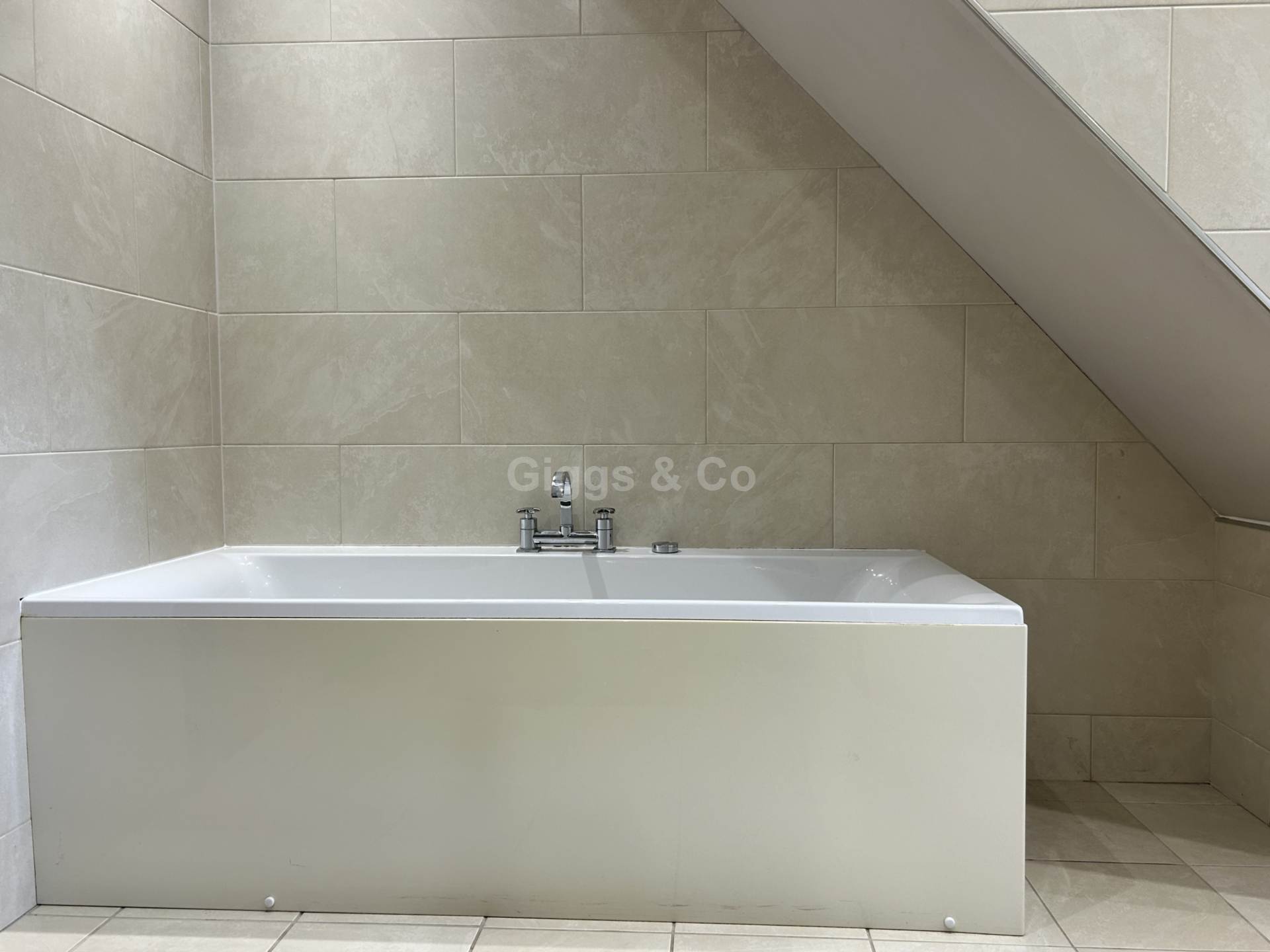 4 bed detached house to rent in Chandlers, Huntingdon 25