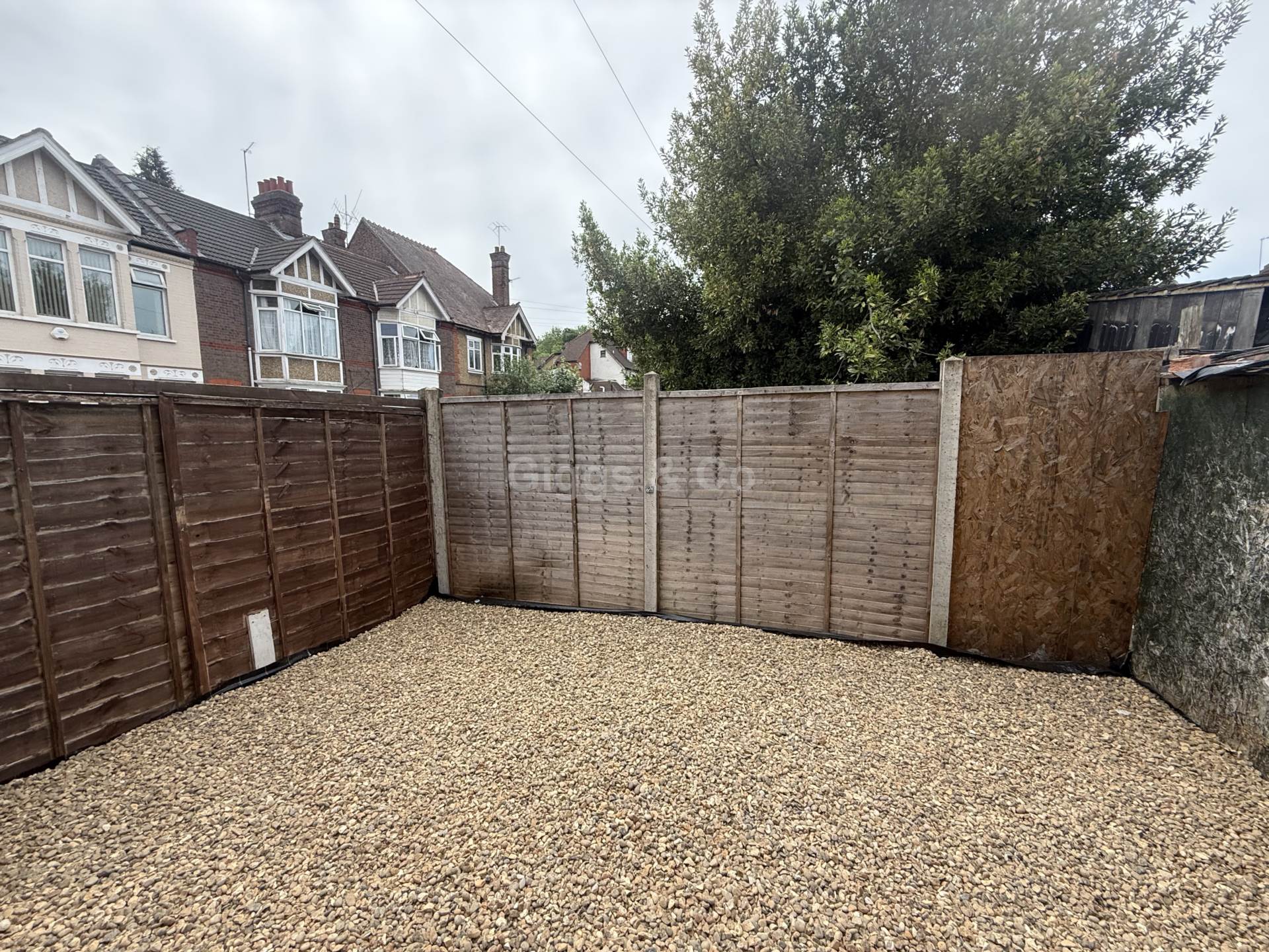 2 bed maisonette to rent in Ashburnham Road, Luton 9