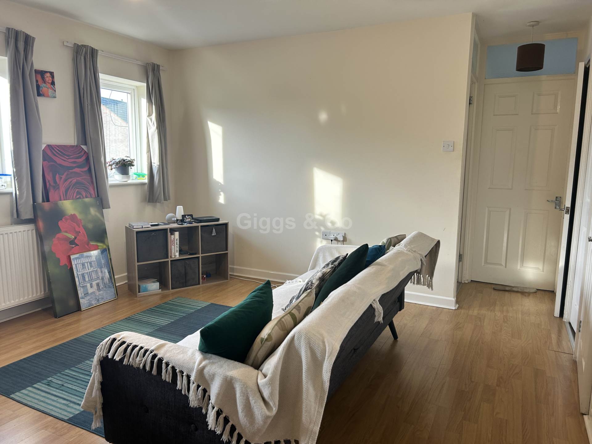 2 bed flat to rent in Luke Street, St Neots 2