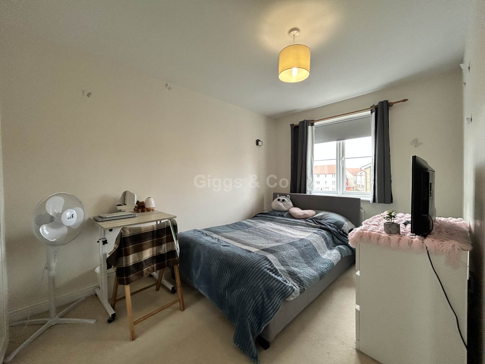 4 bed town house to rent in Dramsell Rise, St Neots  - Property Image 16