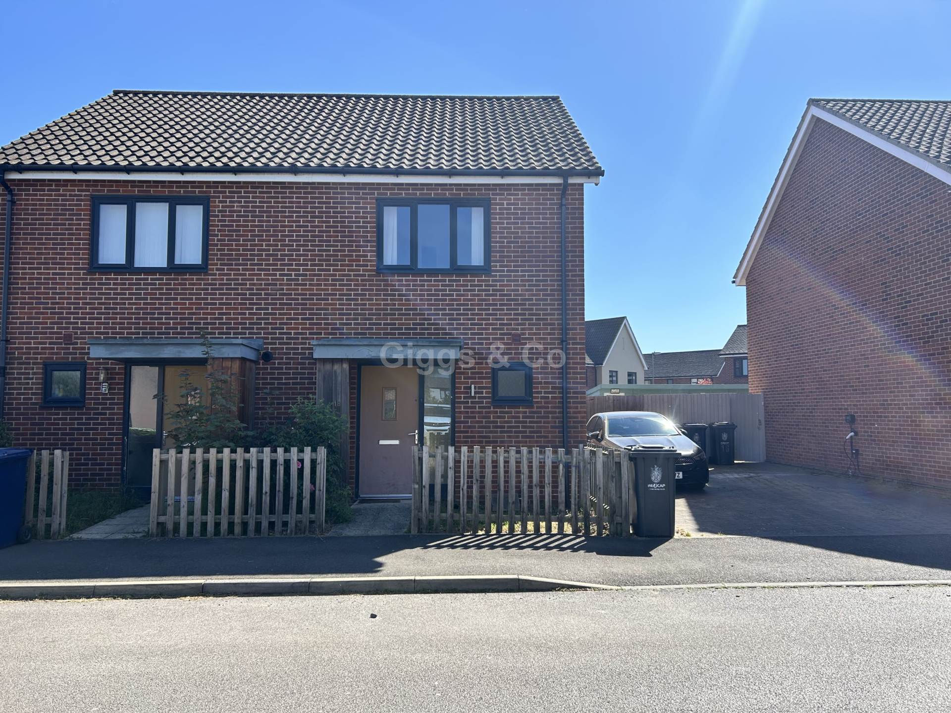 2 bed house to rent in Otter Road, Upper Cambourne, Cambridge  - Property Image 1