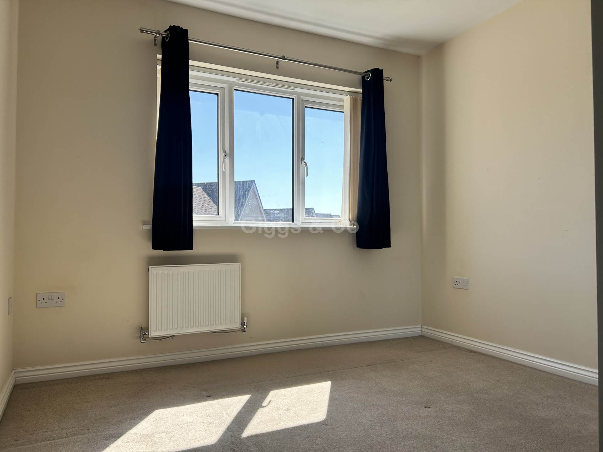 2 bed house to rent in Otter Road, Upper Cambourne, Cambridge  - Property Image 7
