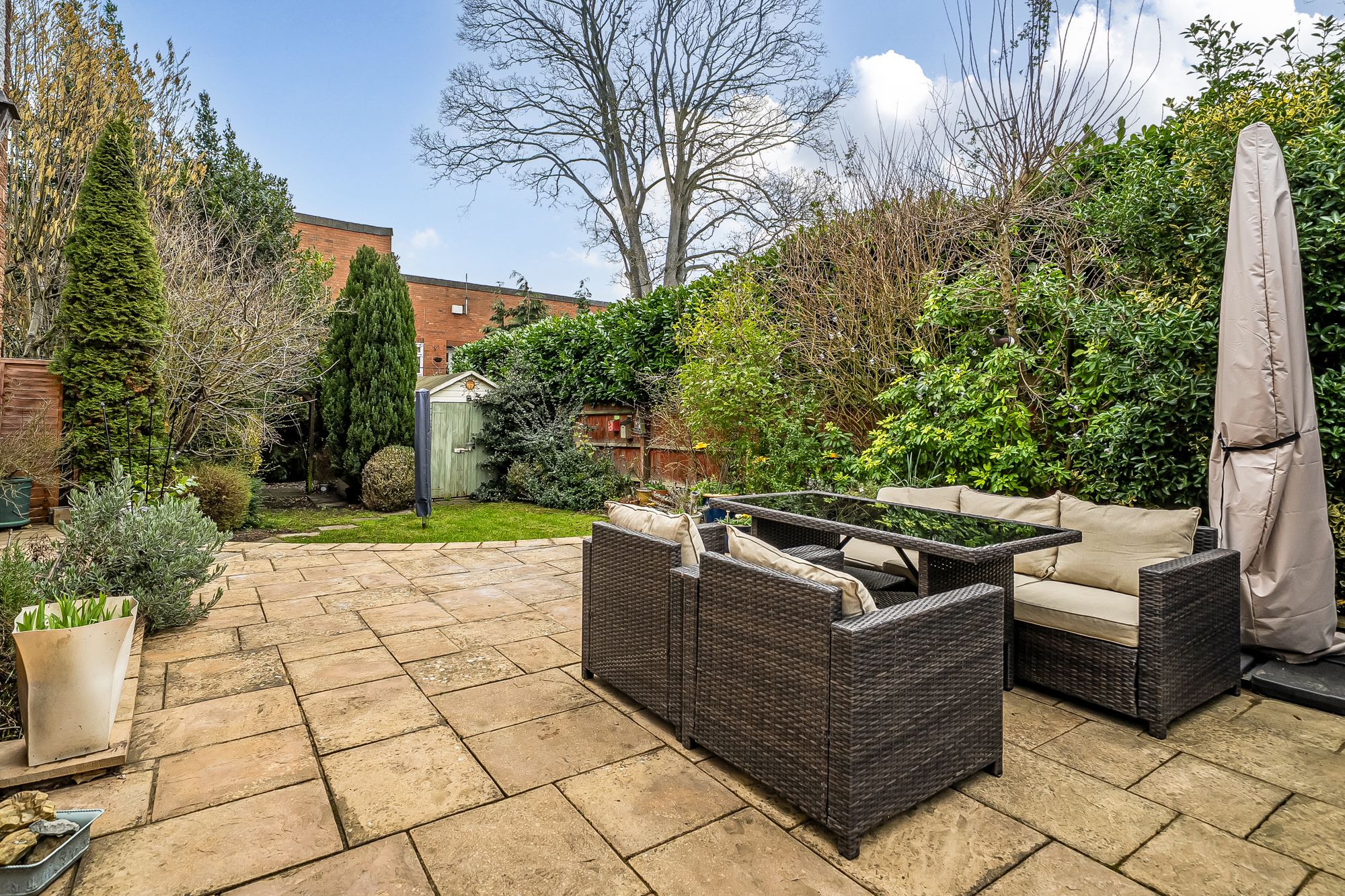 4 bed detached house for sale in Paddock Close, Pershore 15