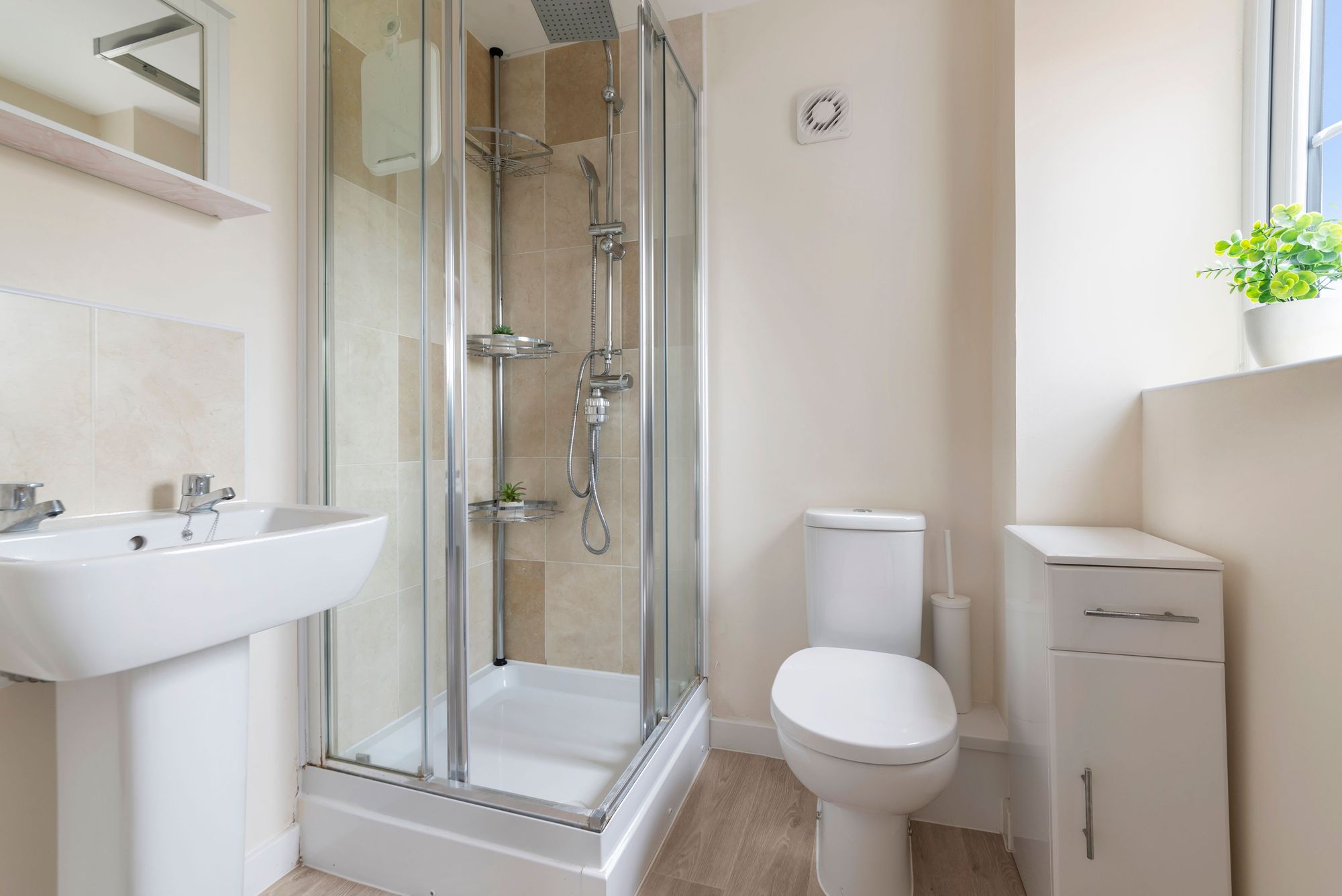 3 bed detached house for sale in Jeacock Grove, Pershore 12