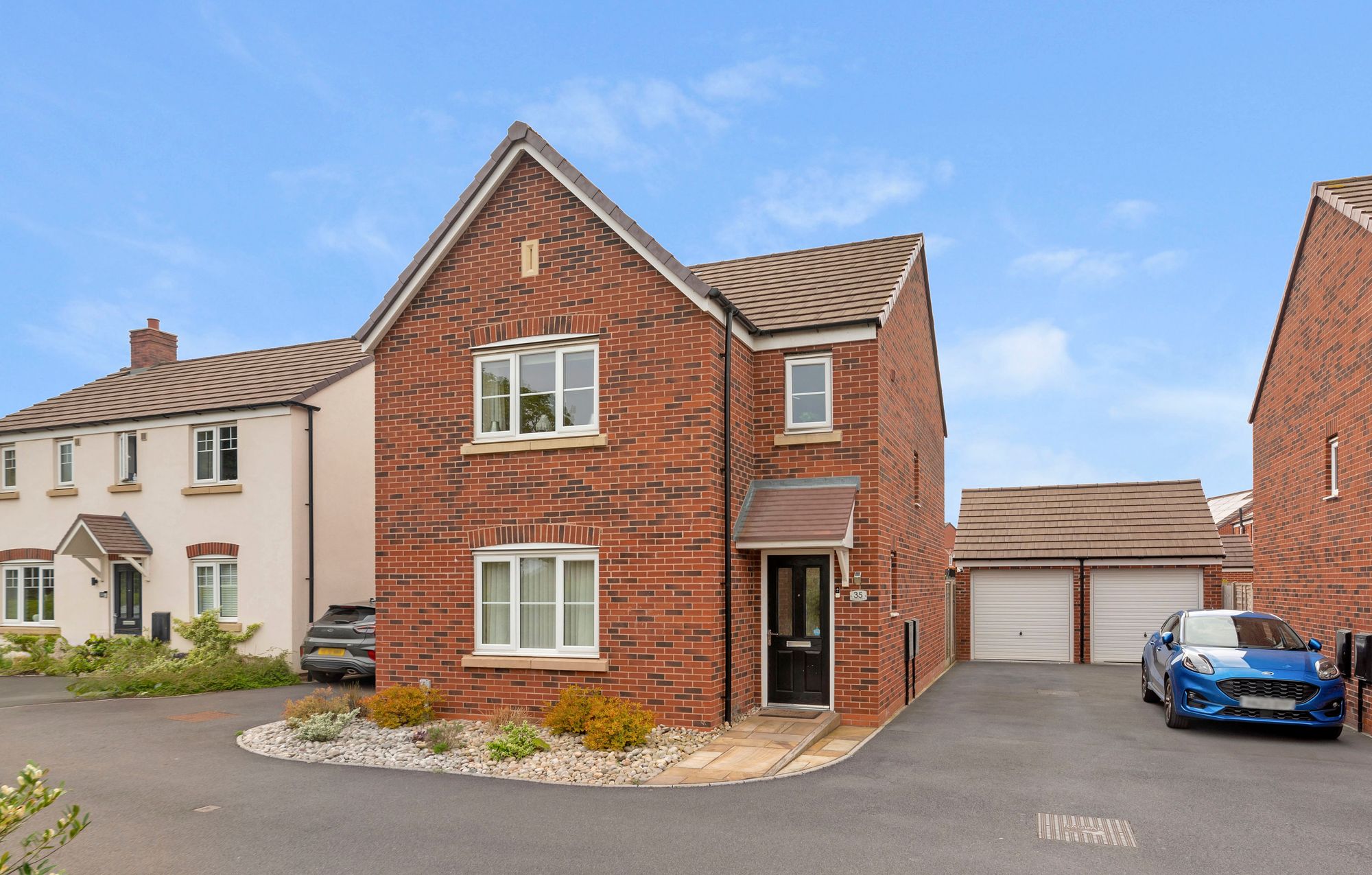 3 bed detached house for sale in Jeacock Grove, Pershore - Property Image 1