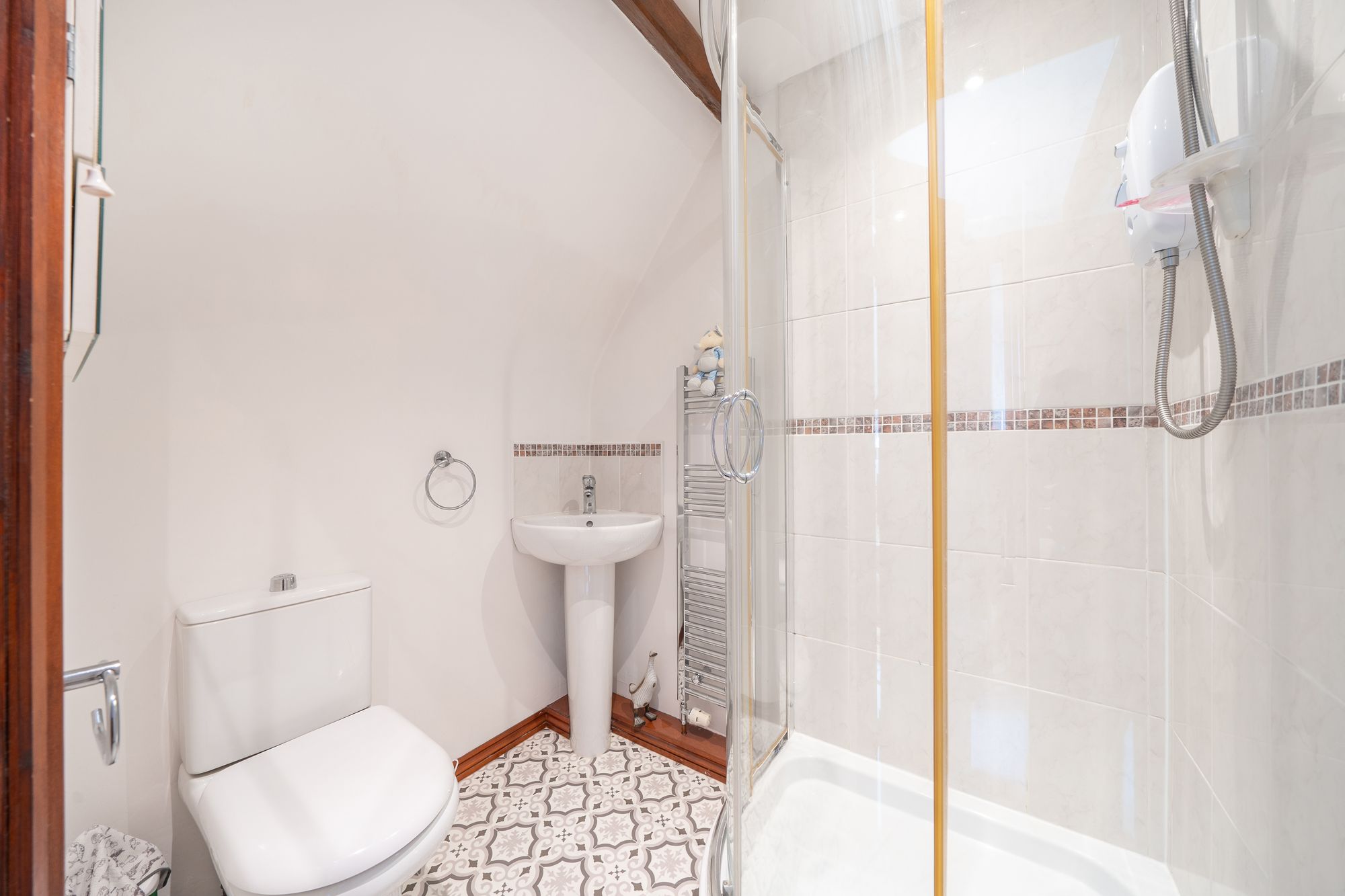 2 bed semi-detached house for sale in Throckmorton, Pershore 12