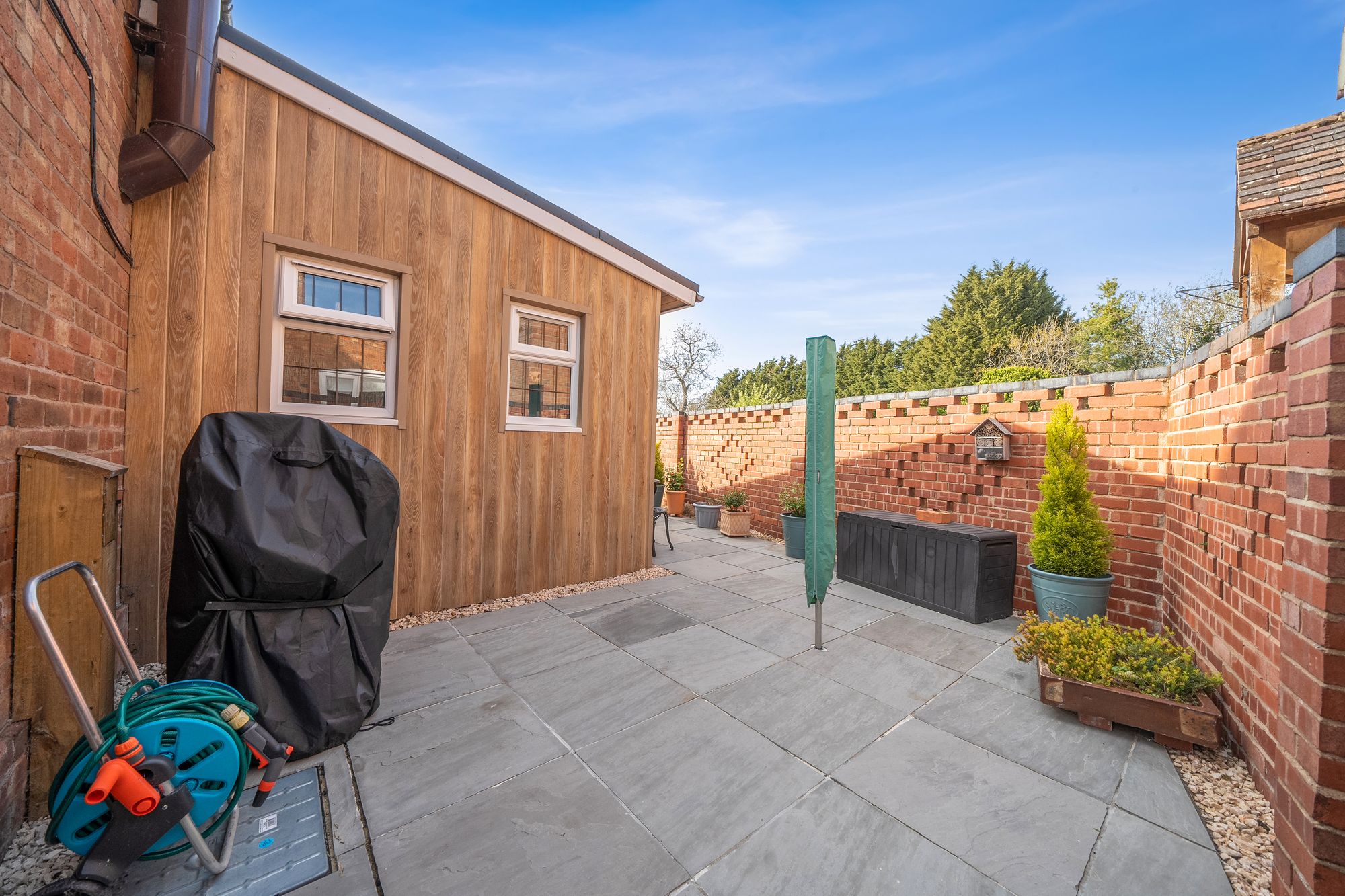 2 bed semi-detached house for sale in Throckmorton, Pershore 16