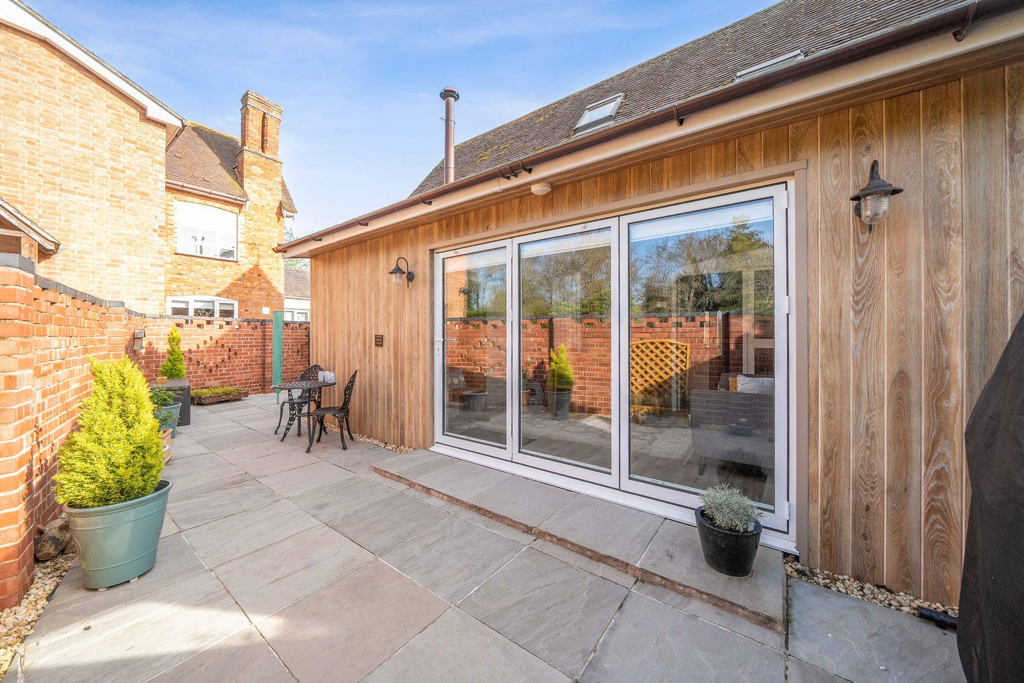 2 bed semi-detached house for sale in Throckmorton, Pershore 15