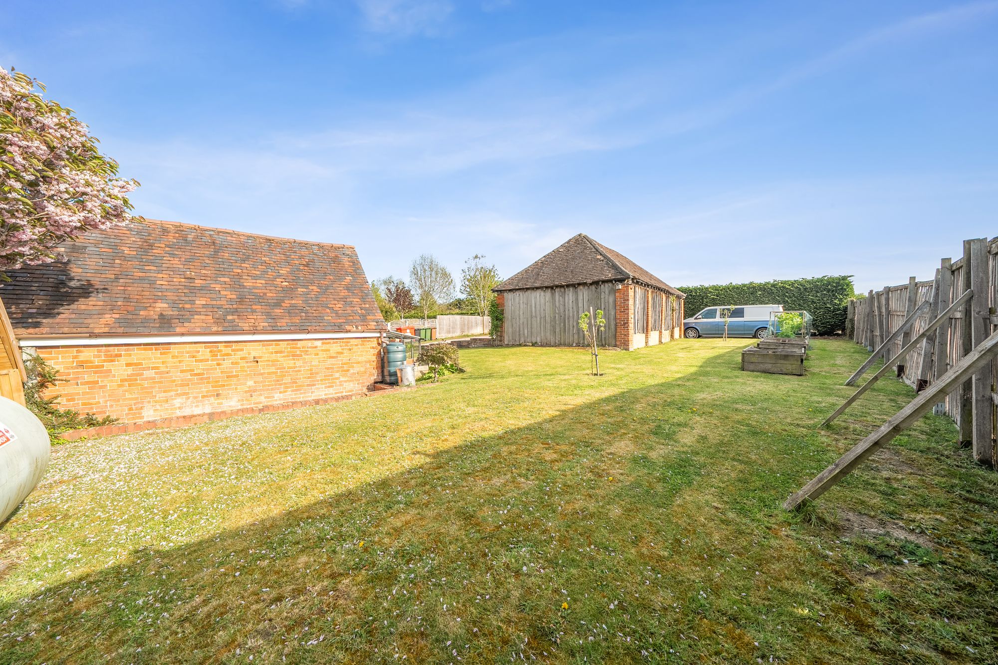 2 bed semi-detached house for sale in Throckmorton, Pershore 19