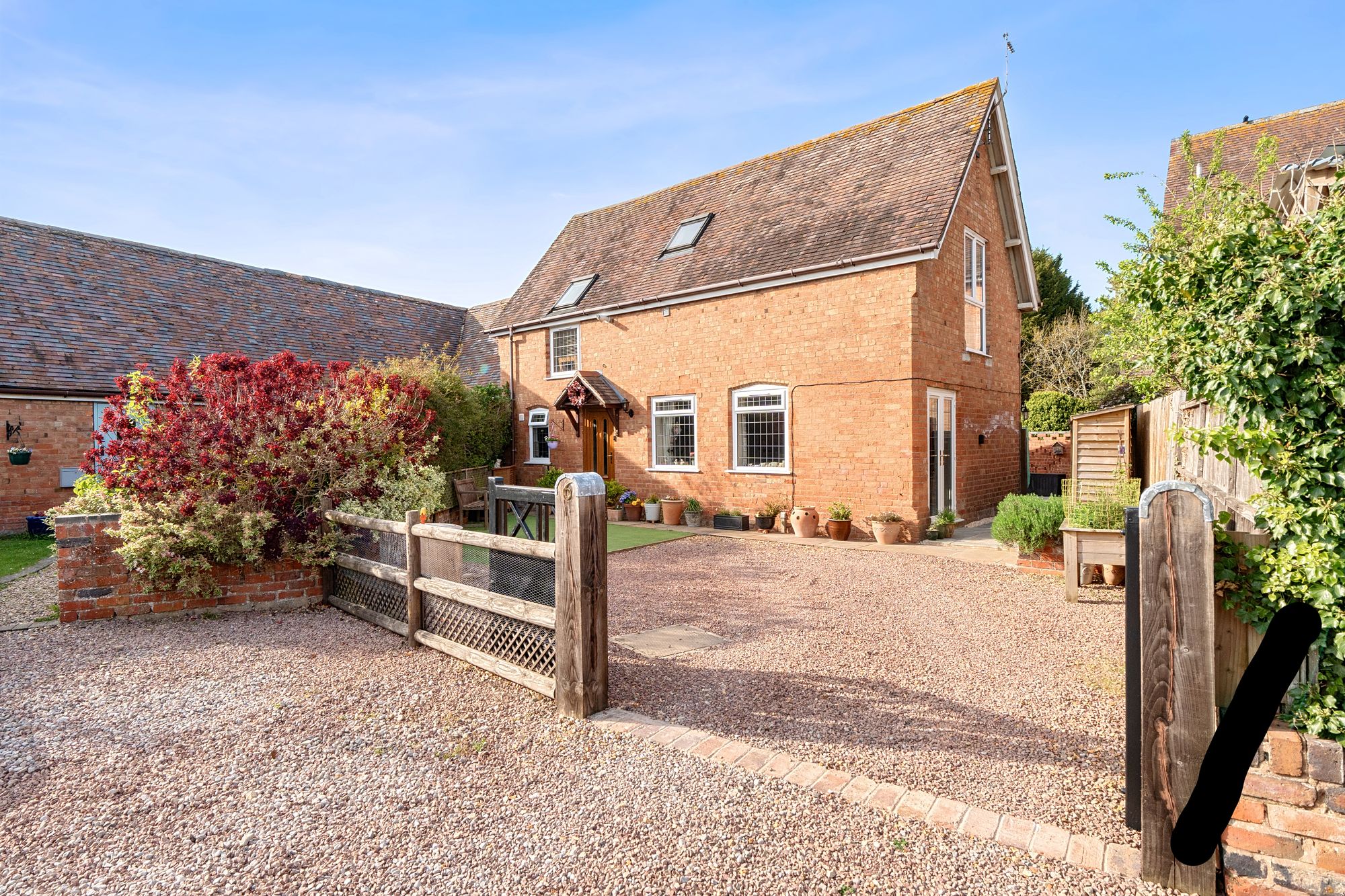 2 bed semi-detached house for sale in Throckmorton, Pershore, WR10