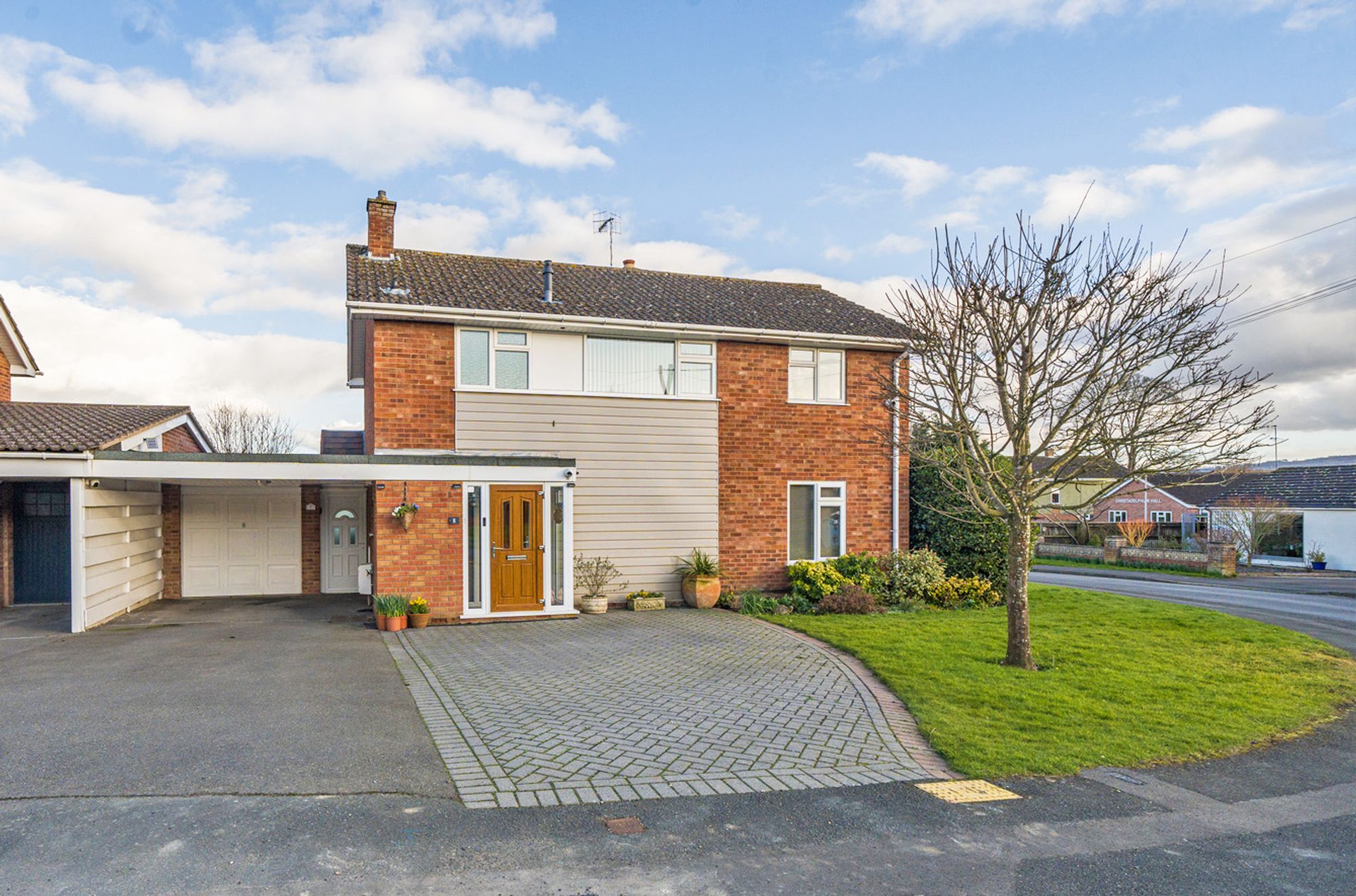 4 bed detached house for sale in Paddock Close, Pershore, WR10