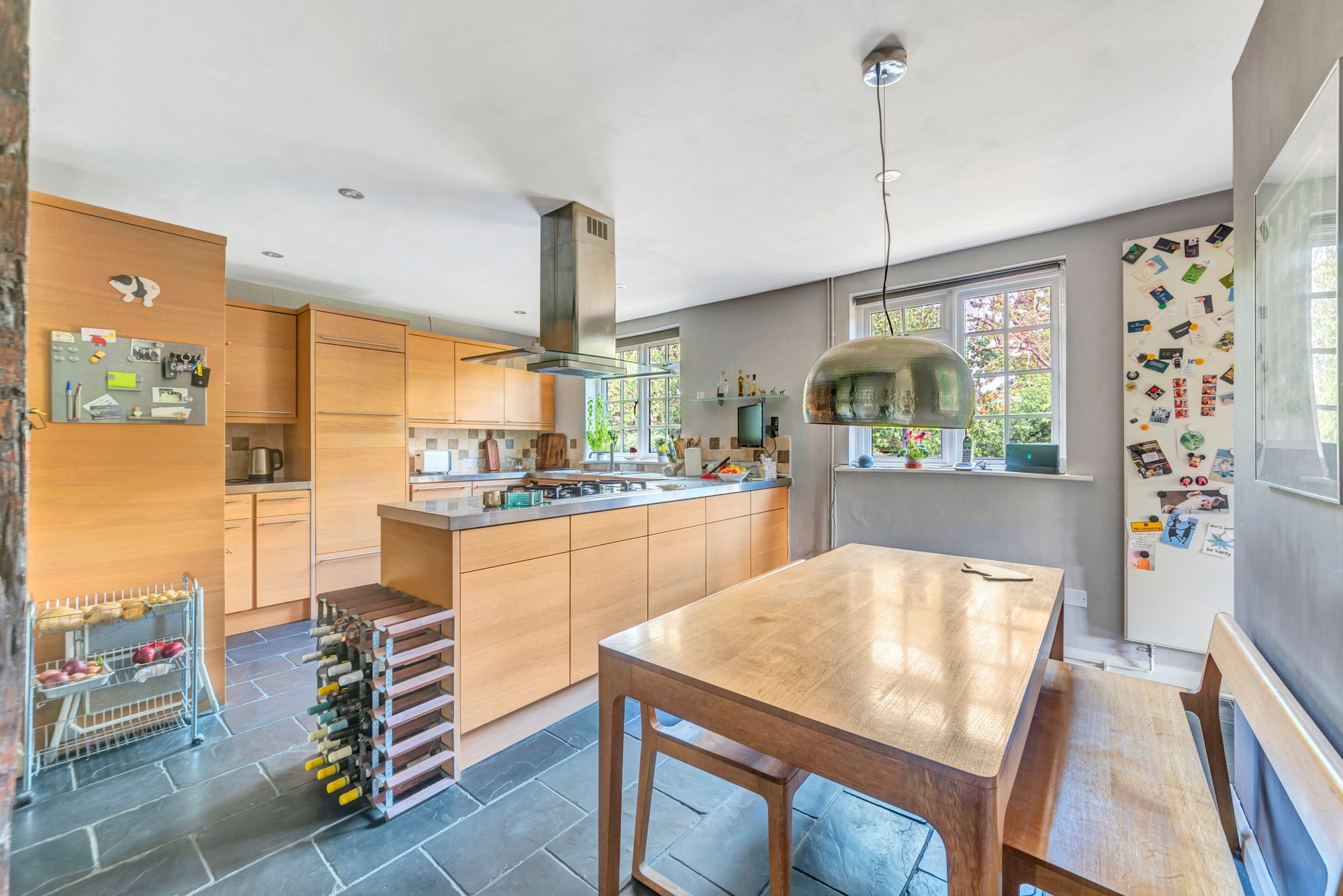 4 bed detached house for sale in Nafford Road, Pershore 2