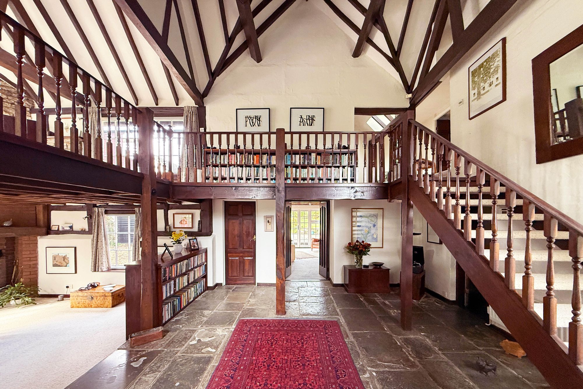 4 bed detached house for sale in Nafford Road, Pershore 1