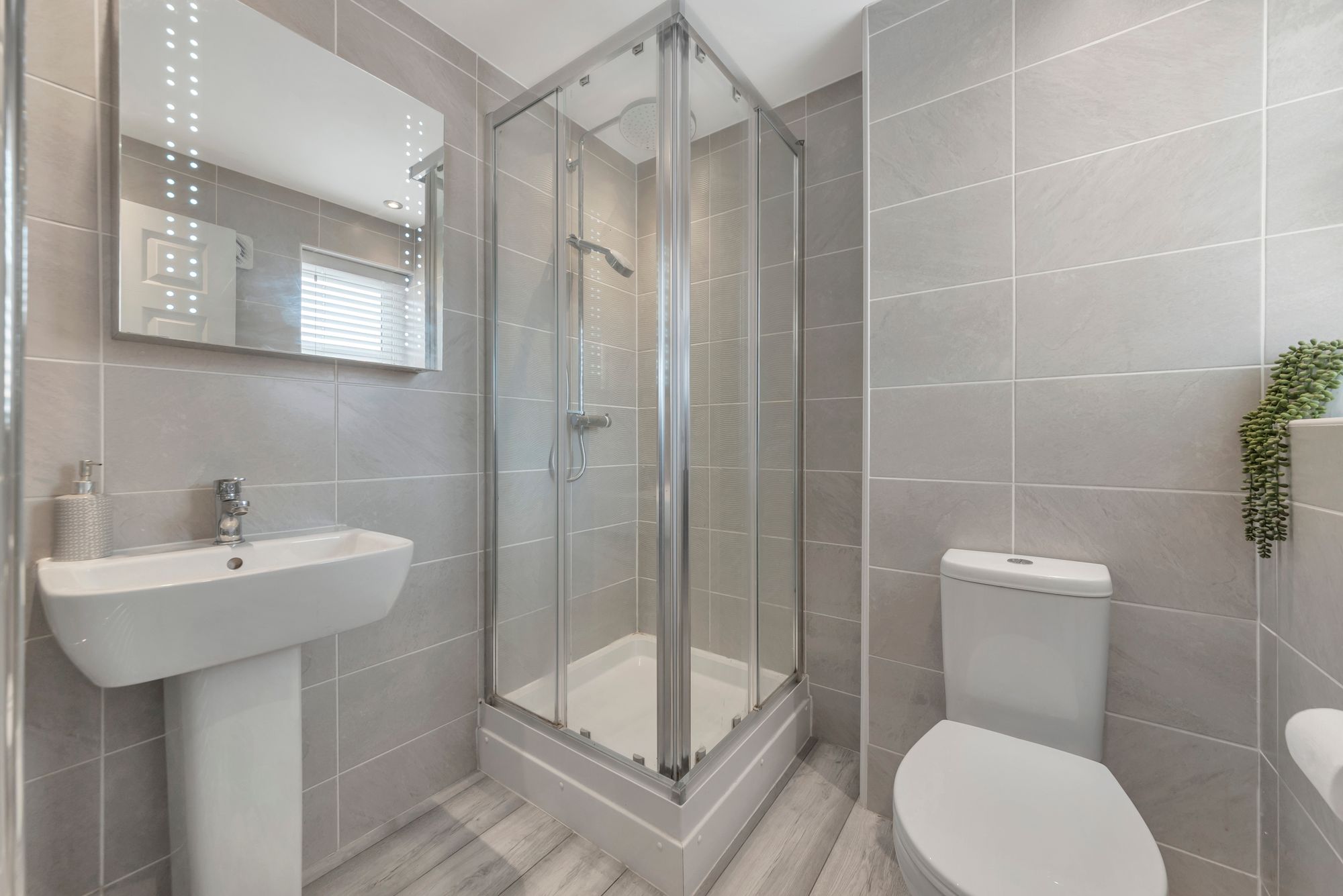 3 bed detached house for sale in Skylark Rise, Worcester  - Property Image 14