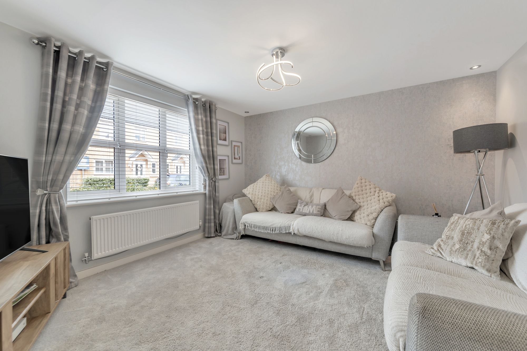 3 bed detached house for sale in Skylark Rise, Worcester 8