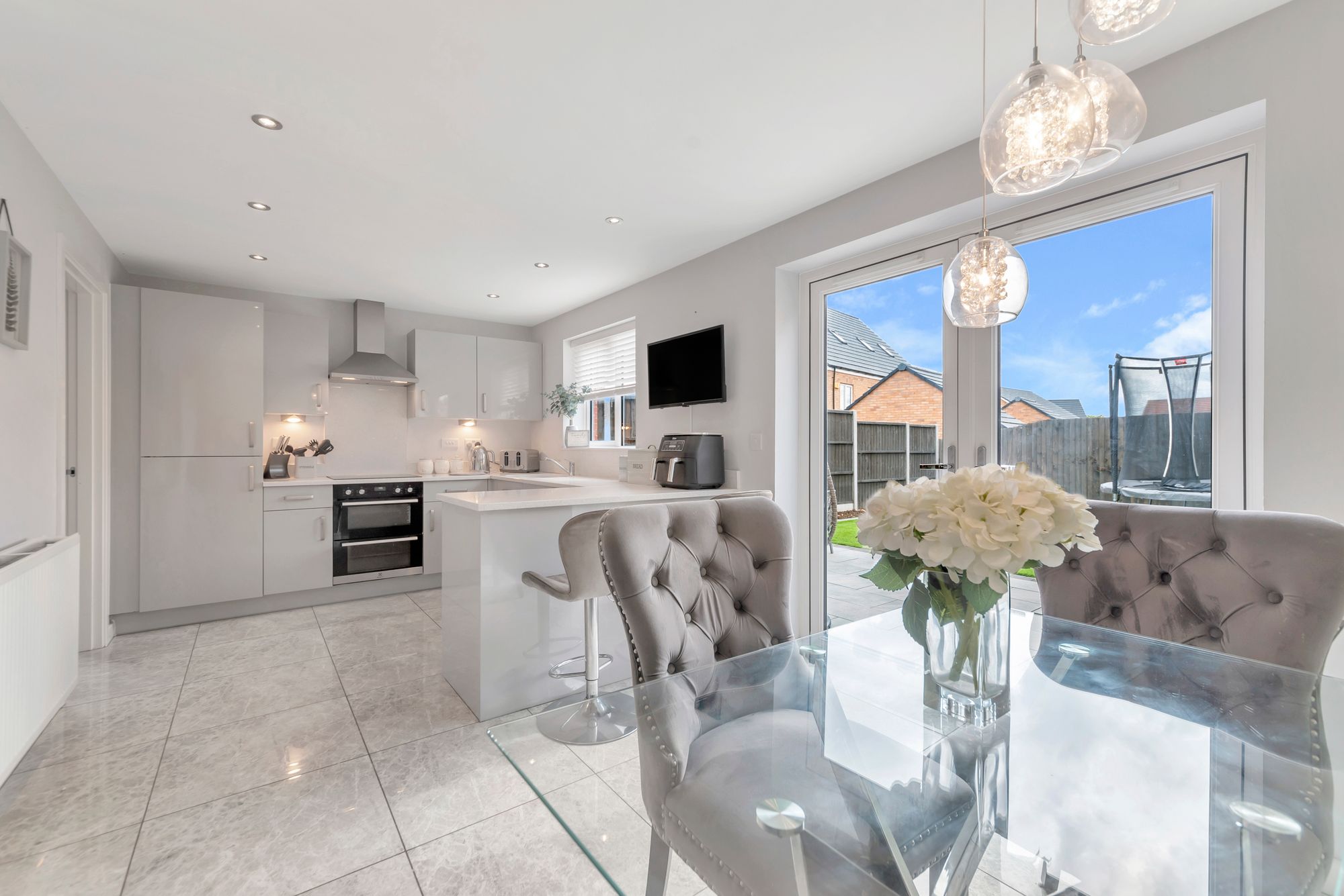 3 bed detached house for sale in Skylark Rise, Worcester 7