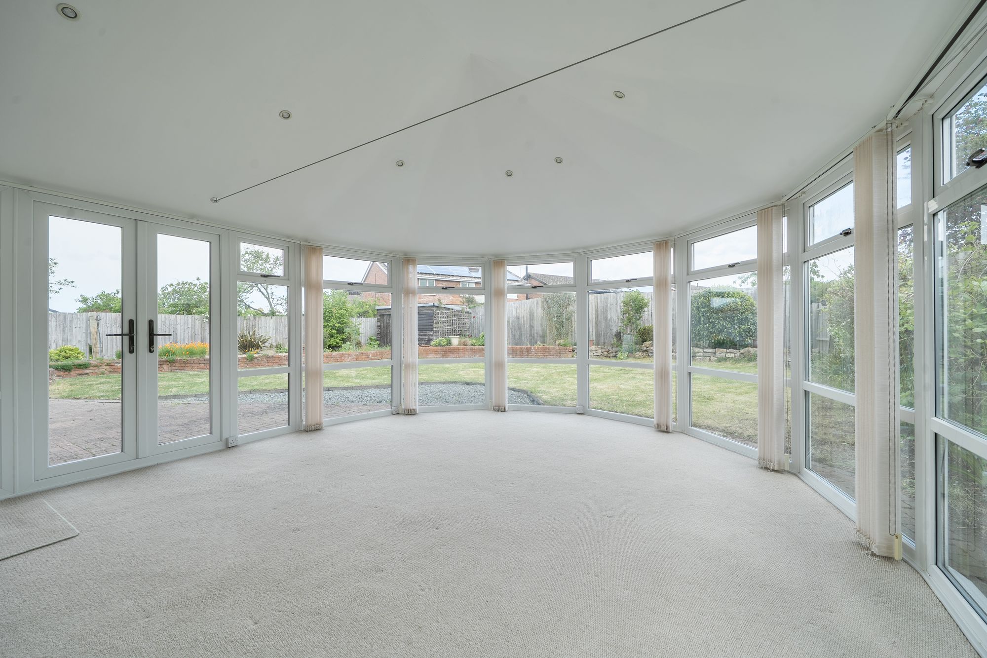 4 bed detached house for sale in Wick Road, Pershore 5