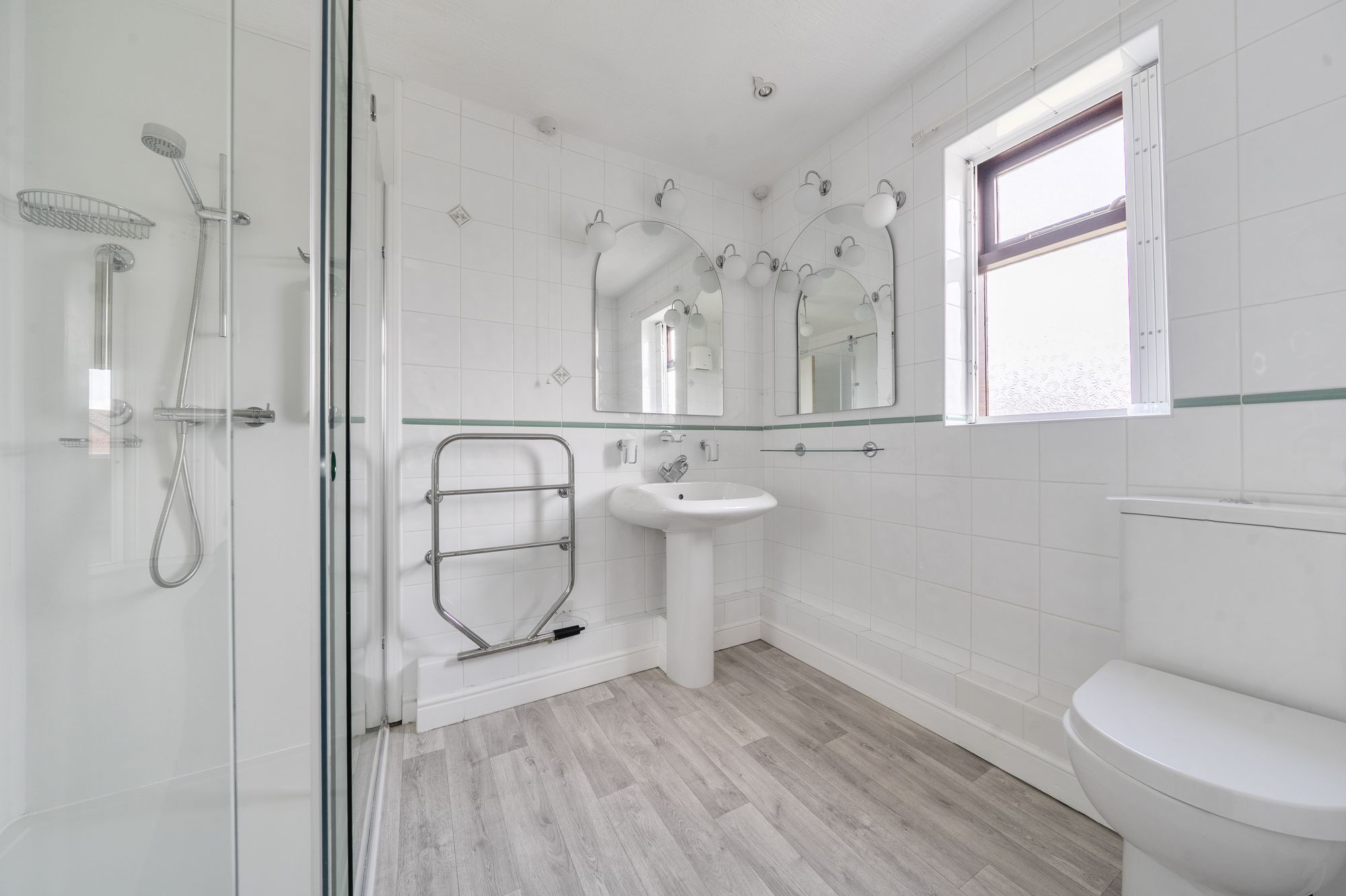 4 bed detached house for sale in Wick Road, Pershore 11
