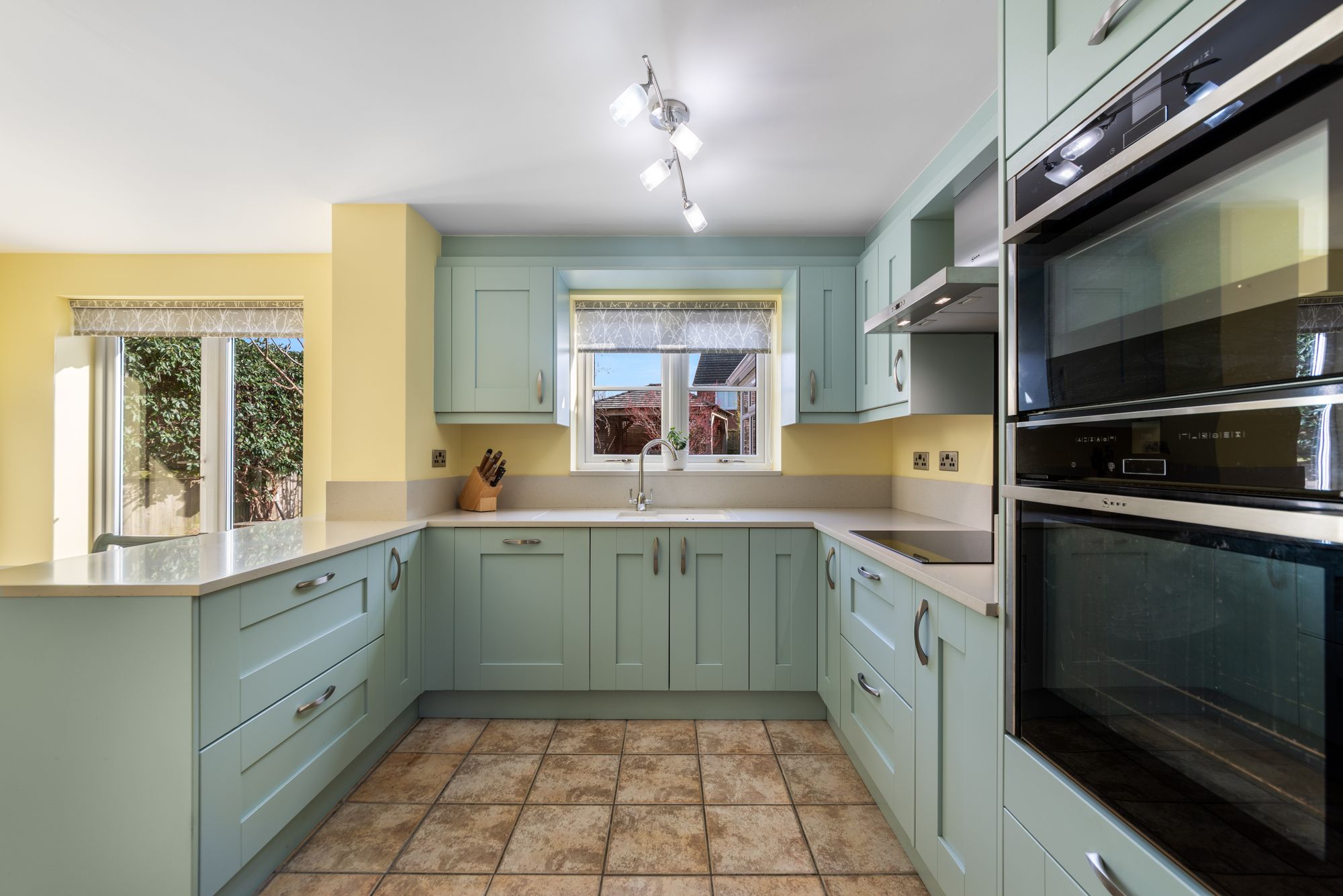 3 bed detached house for sale in Willow Bank, Pershore  - Property Image 2