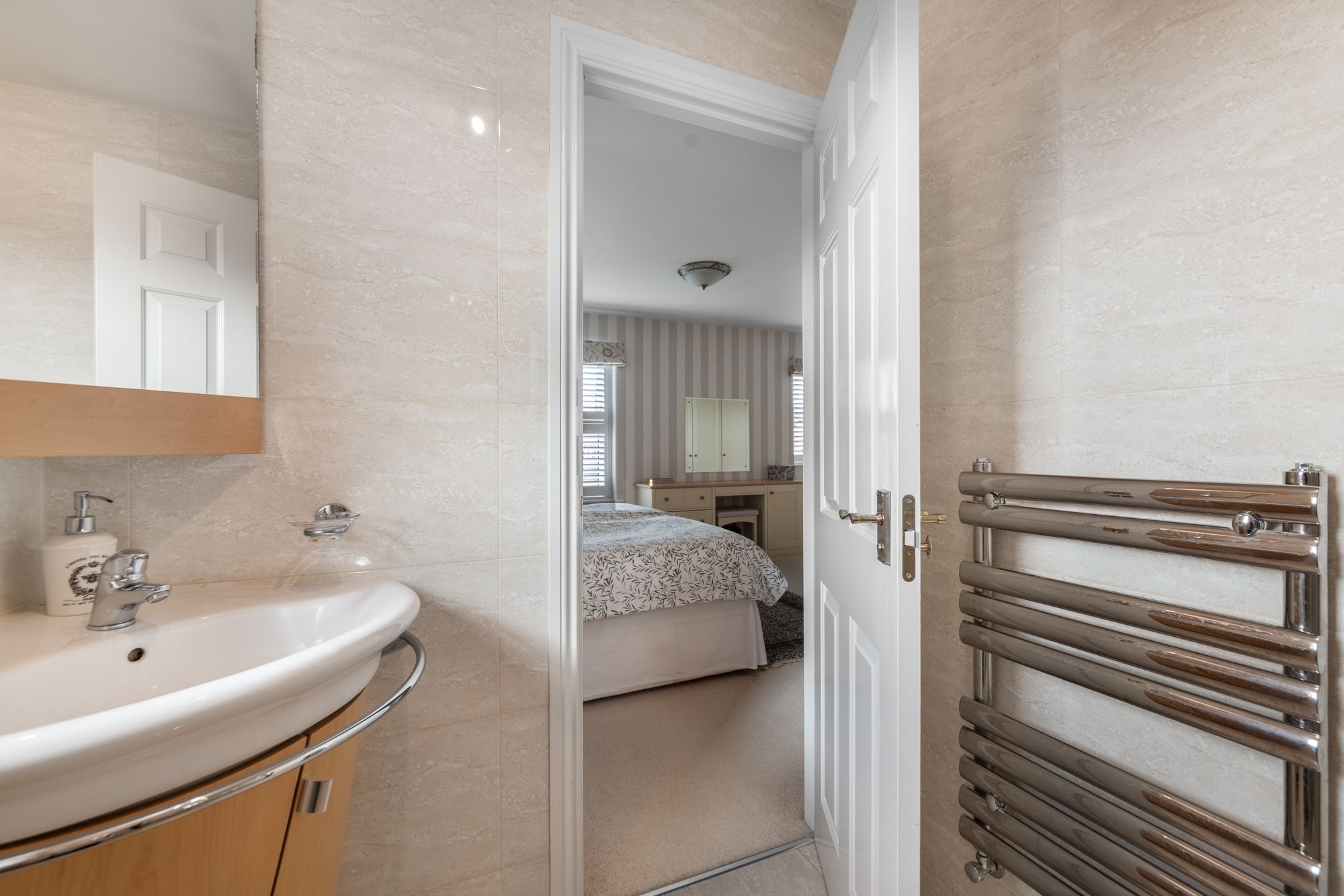 3 bed detached house for sale in Willow Bank, Pershore 14