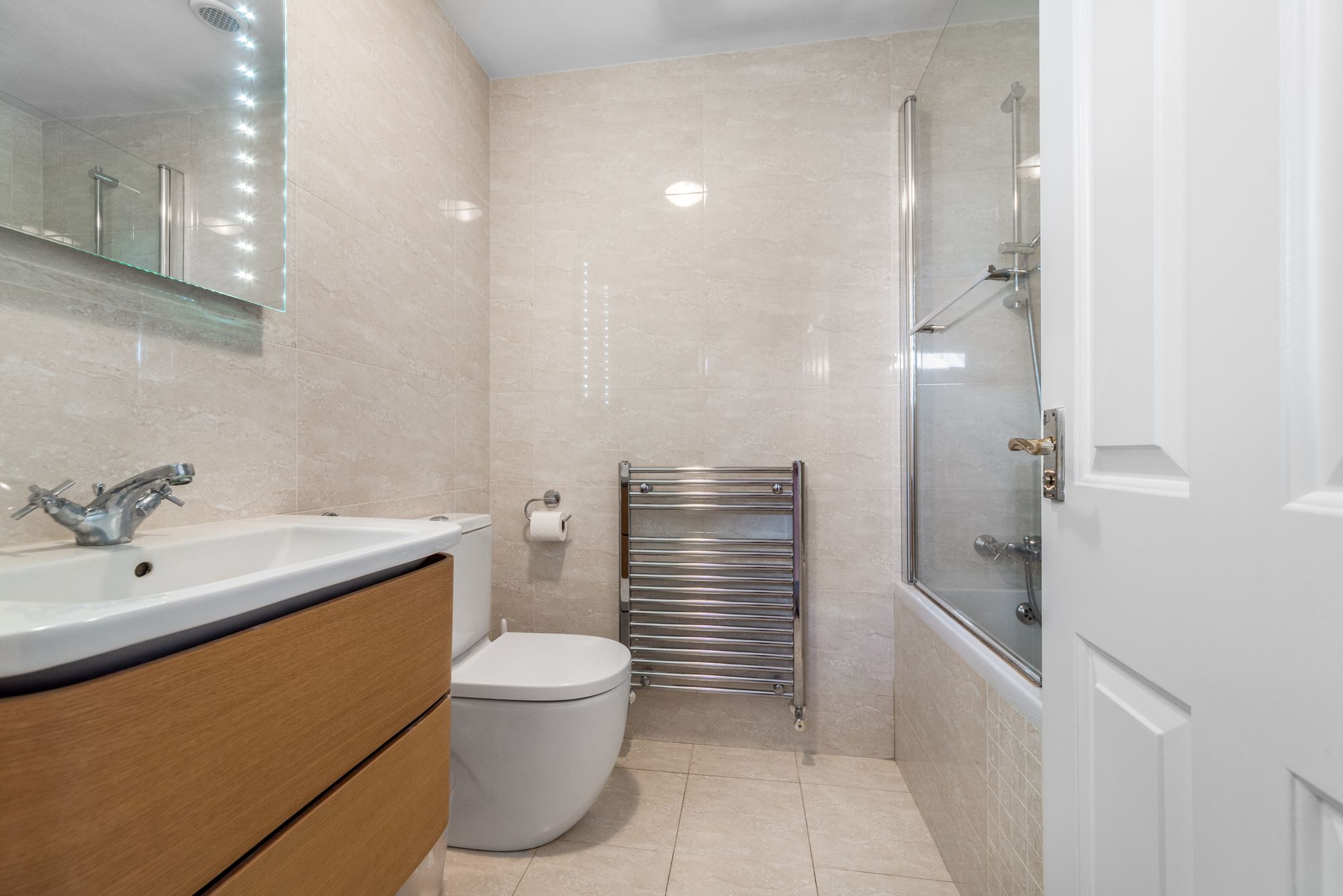 3 bed detached house for sale in Willow Bank, Pershore 18