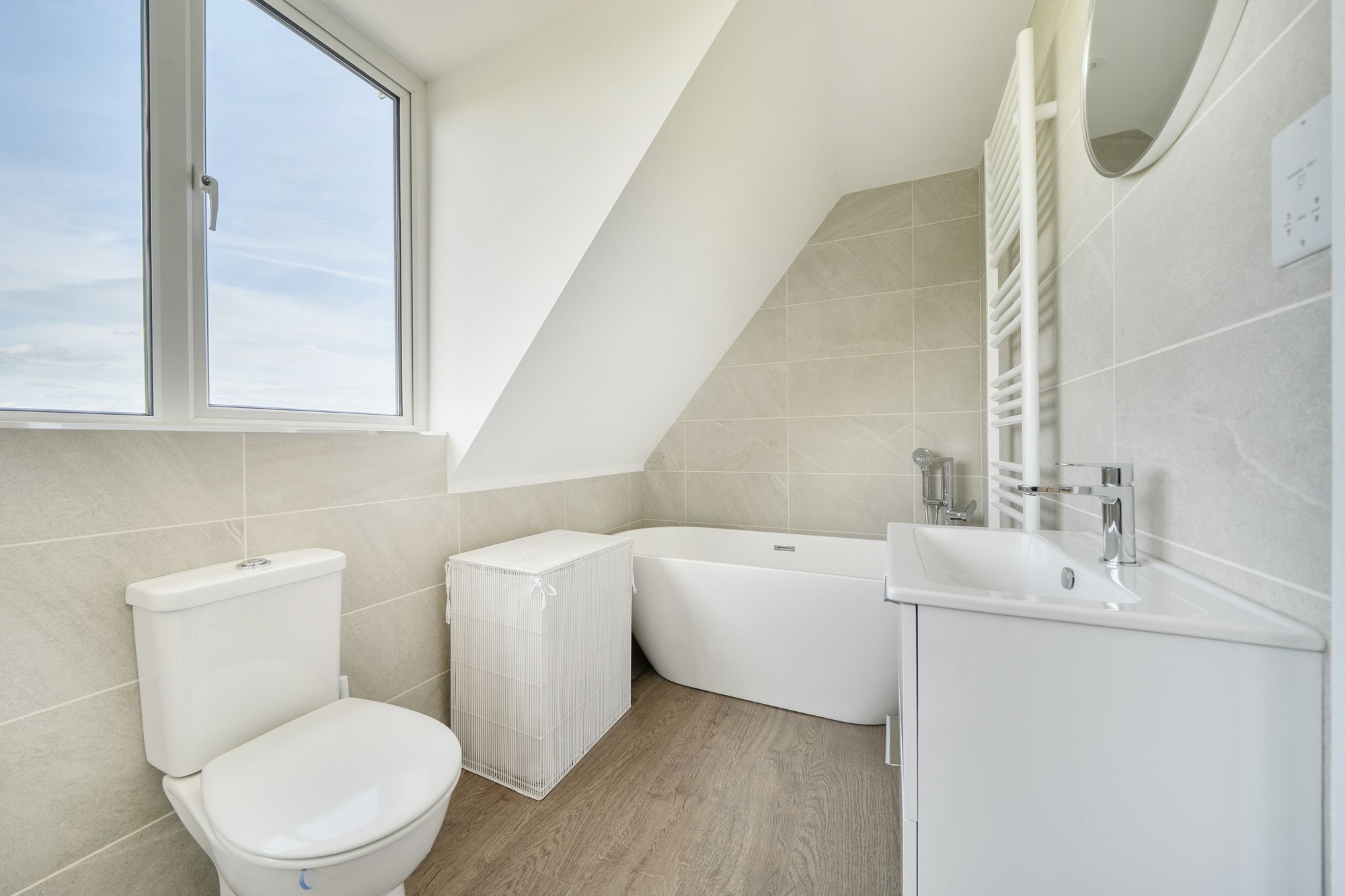 3 bed detached house for sale in Upper Street, Worcester 12