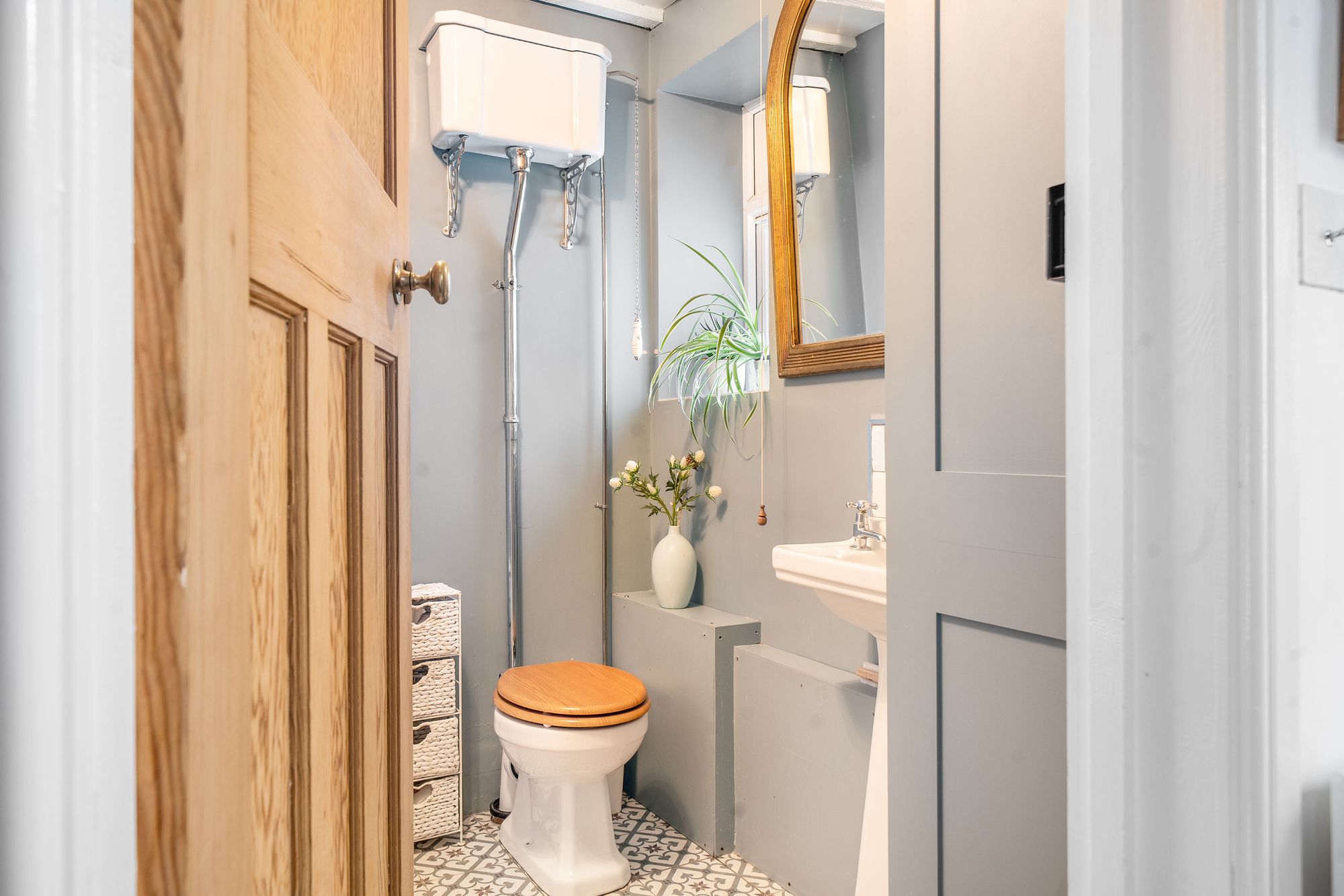 2 bed semi-detached cottage for sale in Farm Street, Pershore  - Property Image 11