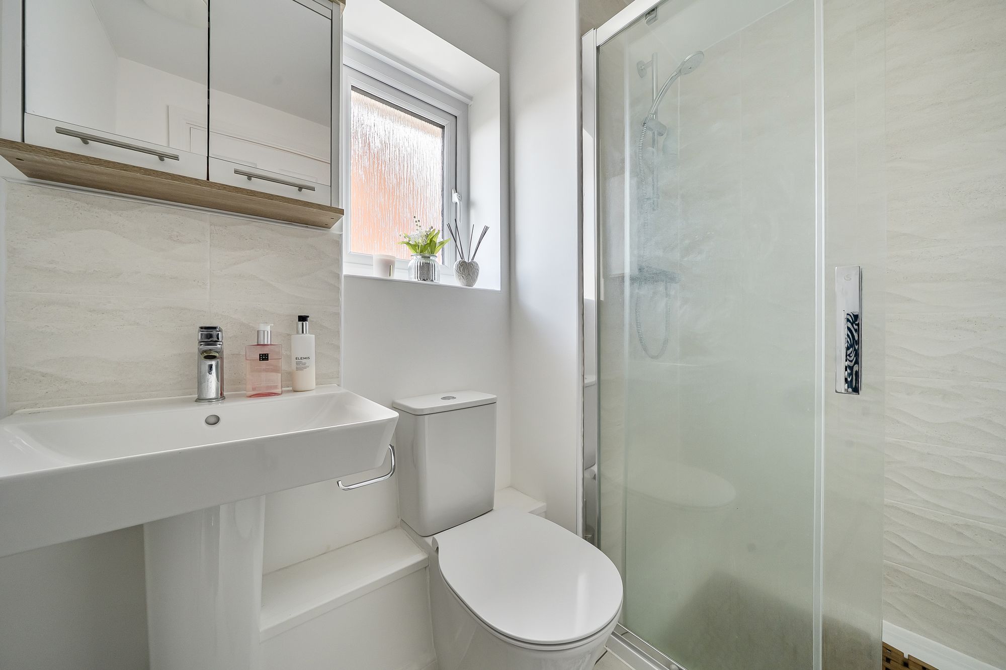 3 bed detached house for sale in Pear Tree Way, Pershore 10