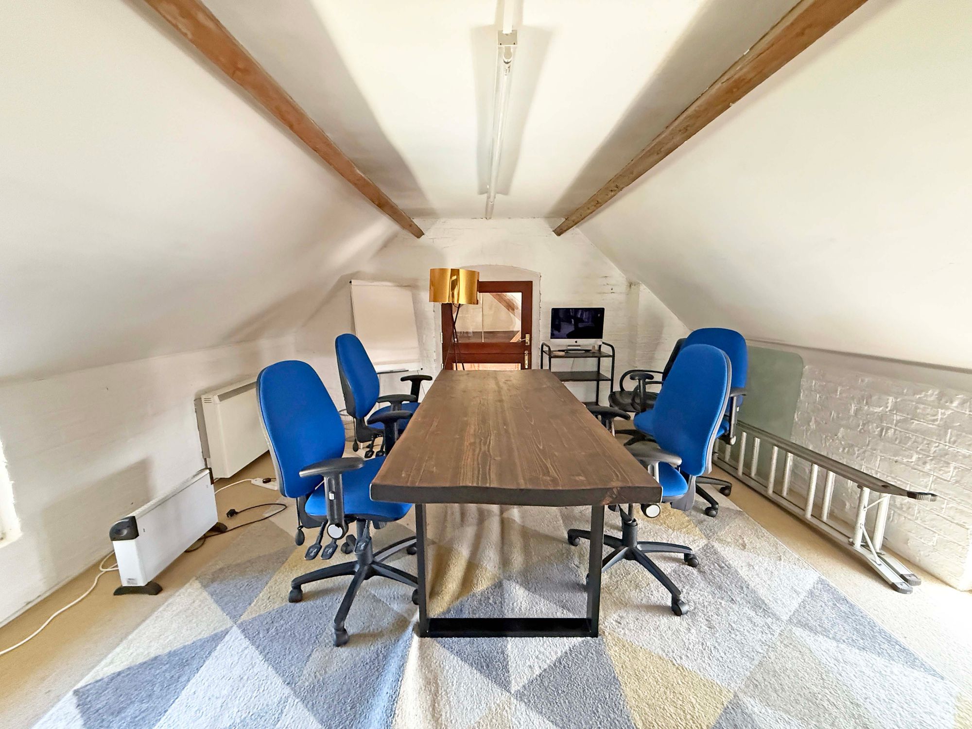 Commercial property to rent in High Street, Pershore  - Property Image 8