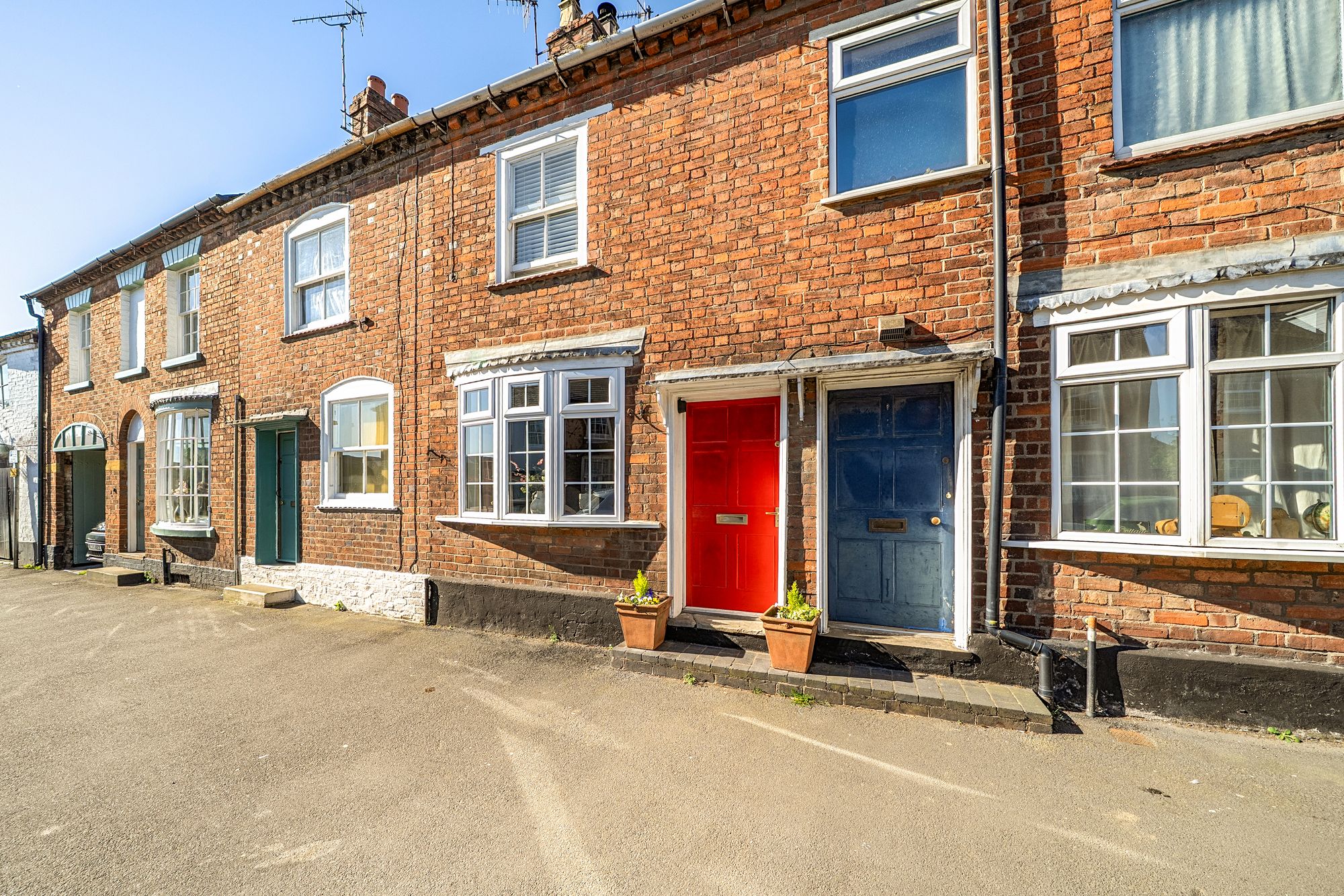 1 bed terraced house for sale in High Street, Pershore, WR10