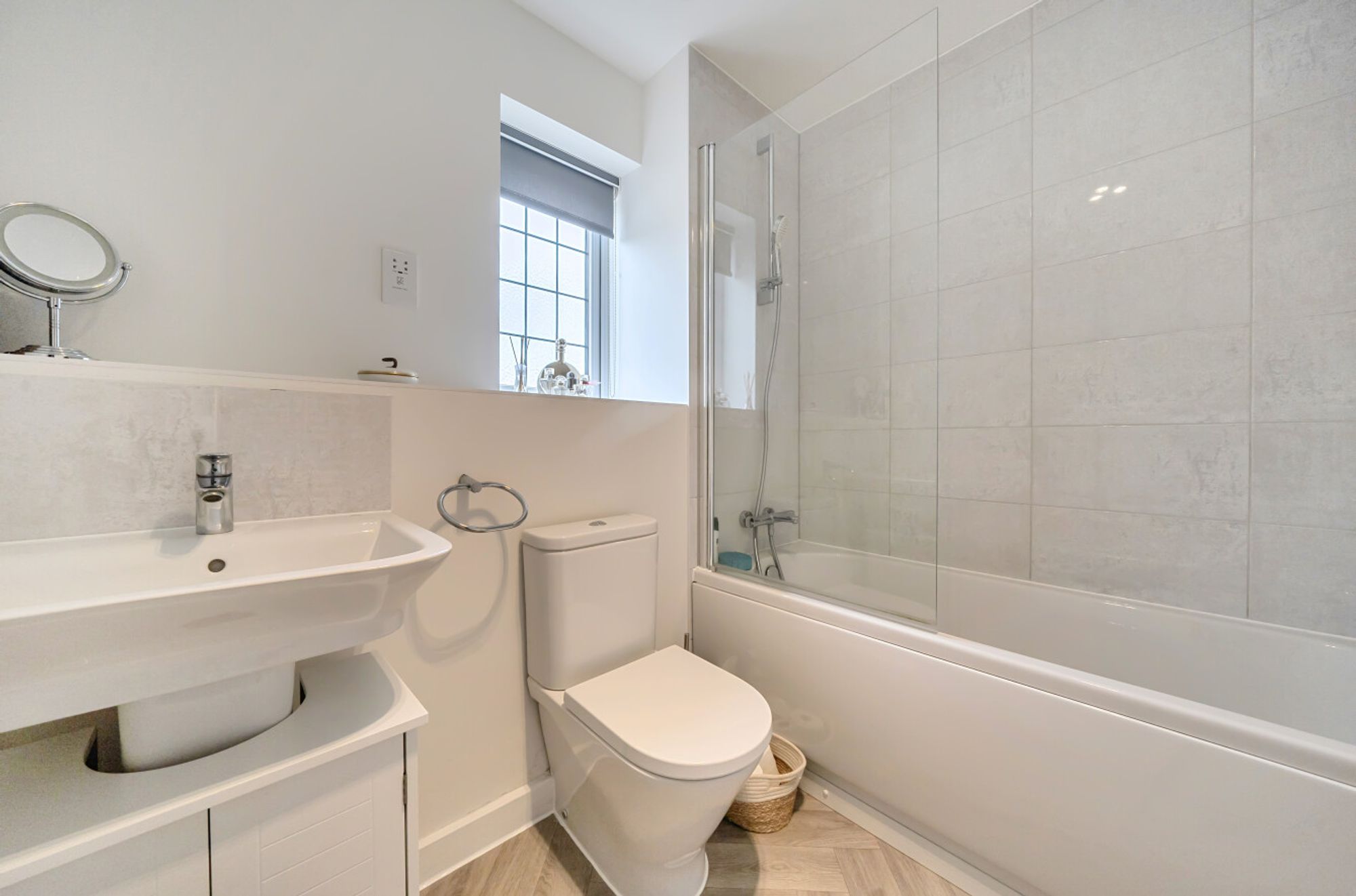 4 bed detached house for sale in Magdalen Drive, Evesham 8