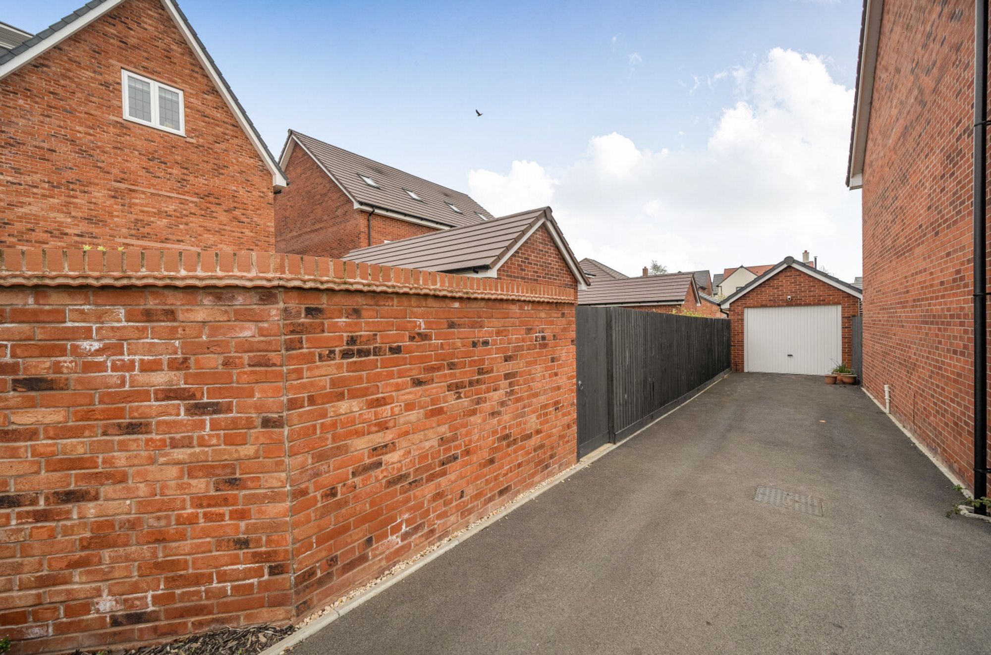 4 bed detached house for sale in Magdalen Drive, Evesham 17