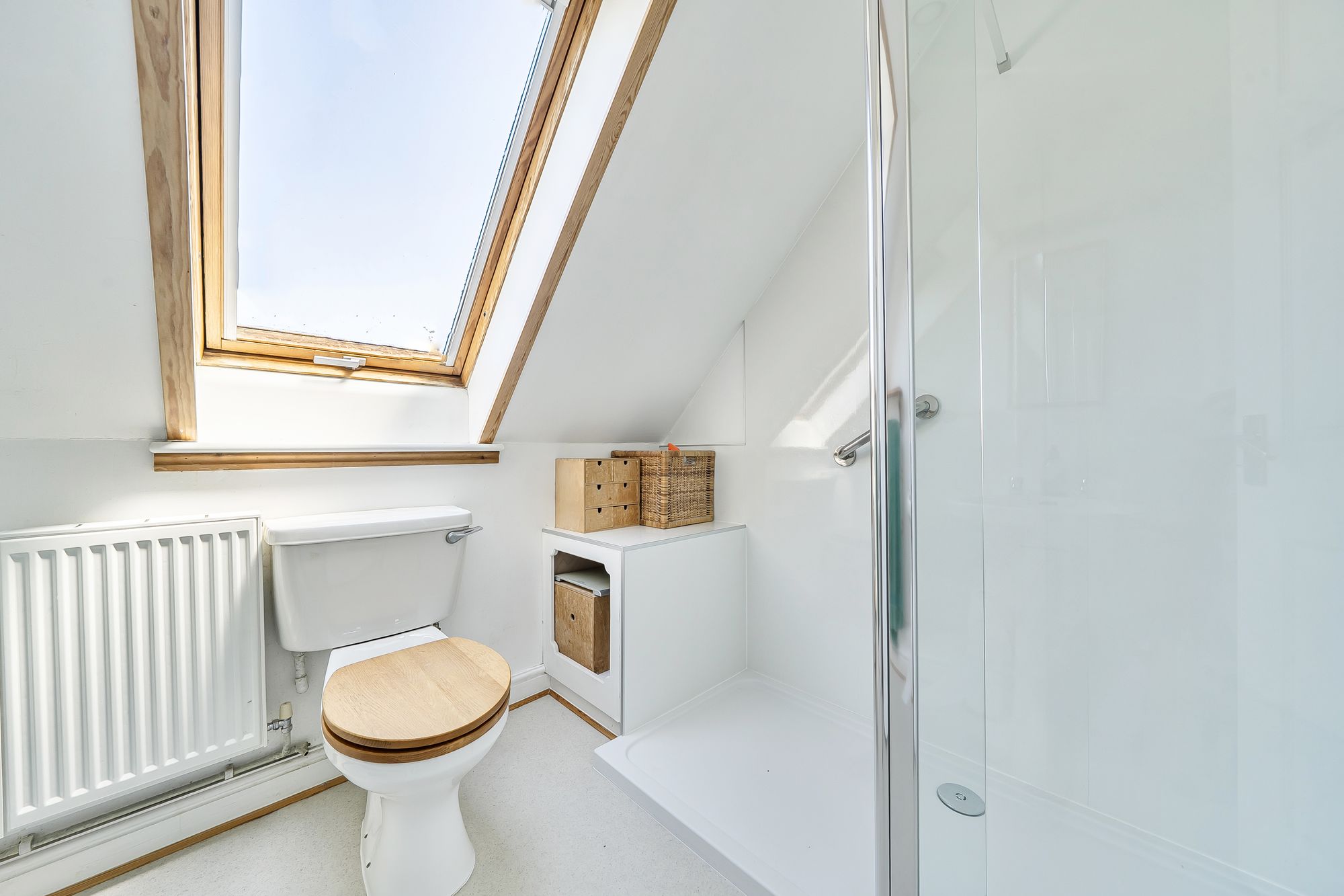 4 bed detached house for sale in Worcester Road, Pershore 13