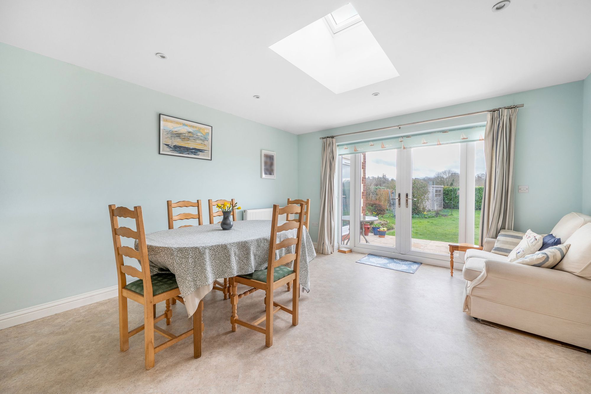 4 bed detached bungalow for sale in Nogains, Pershore  - Property Image 3