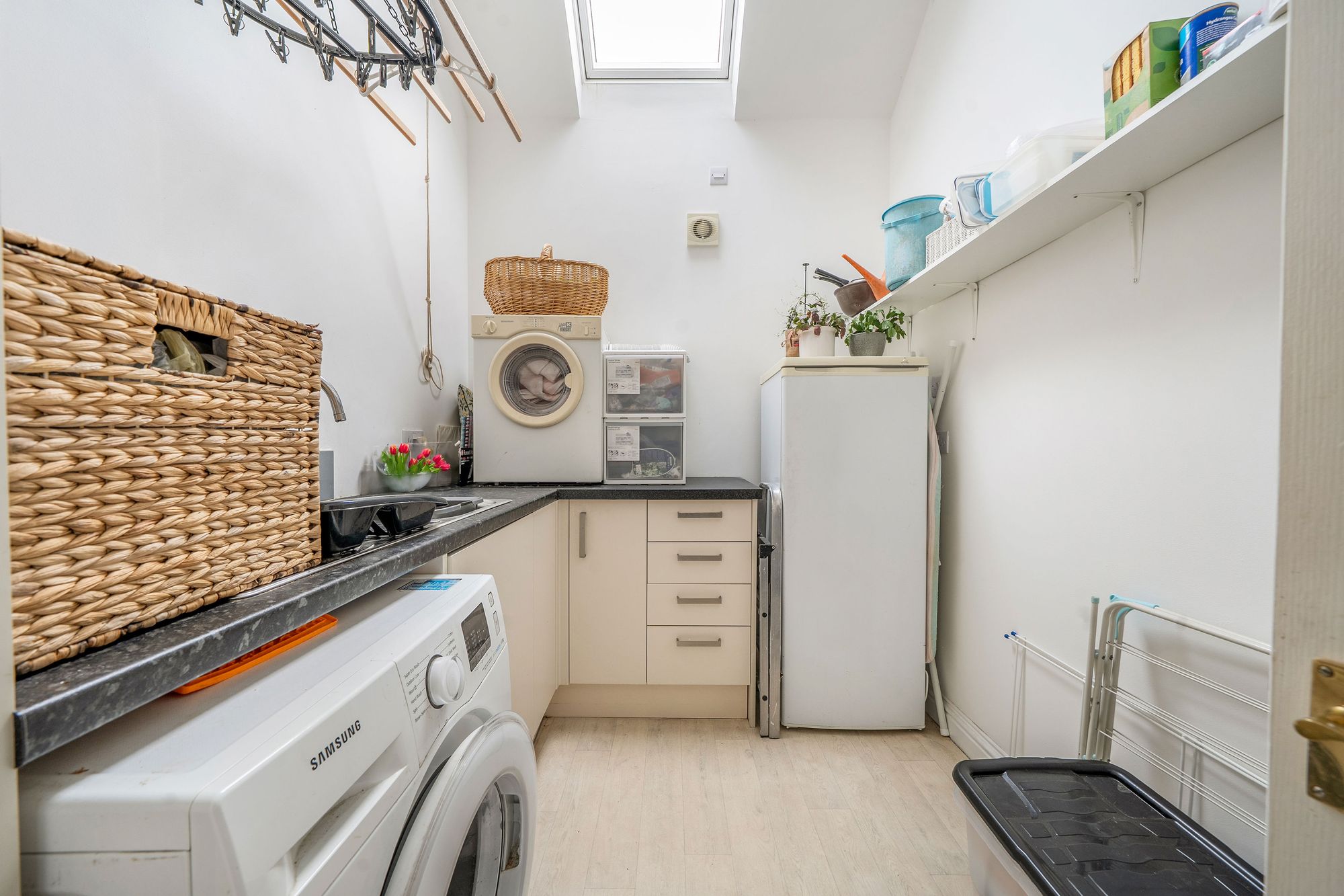 4 bed detached bungalow for sale in Nogains, Pershore  - Property Image 7