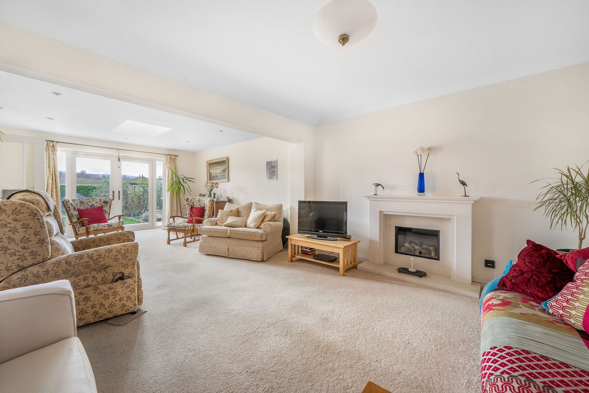 4 bed detached bungalow for sale in Nogains, Pershore  - Property Image 5