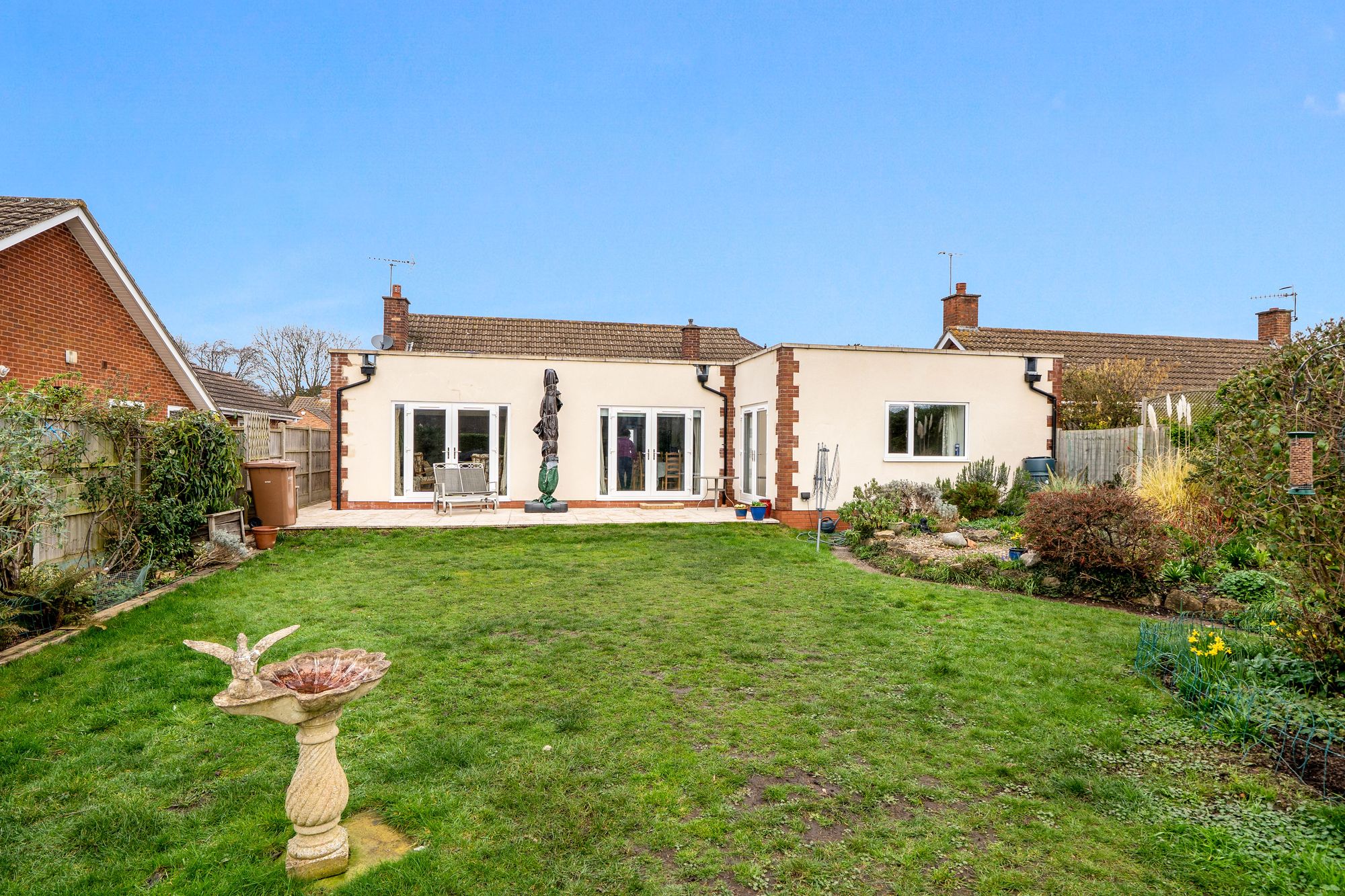 4 bed detached bungalow for sale in Nogains, Pershore 15