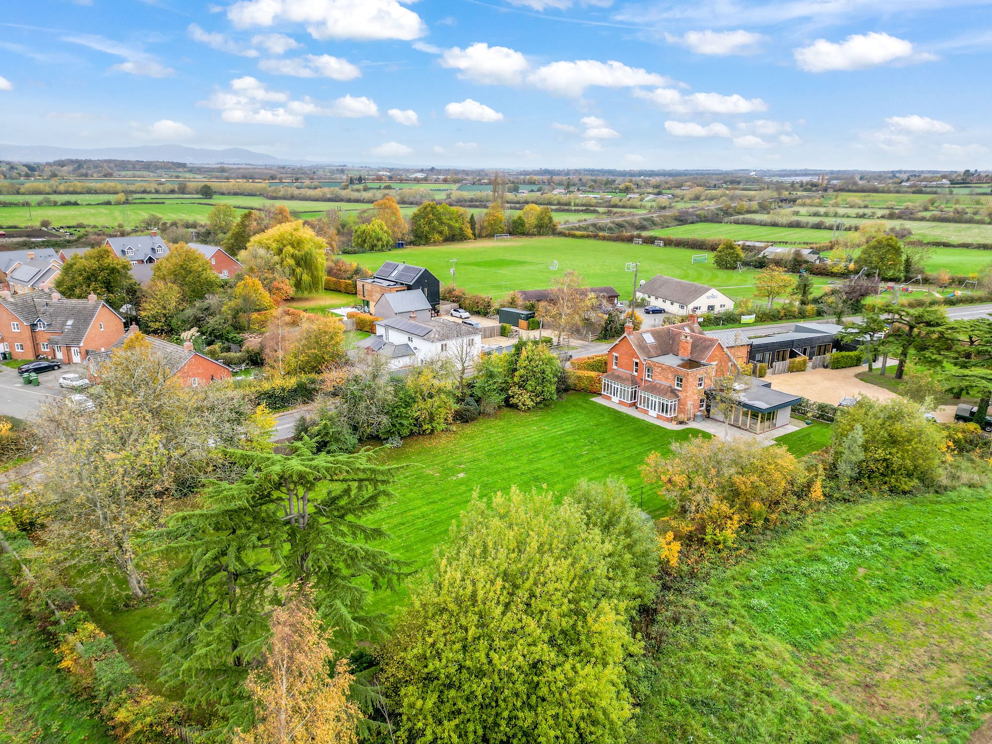 6 bed detached house for sale in Eckington, Pershore 35