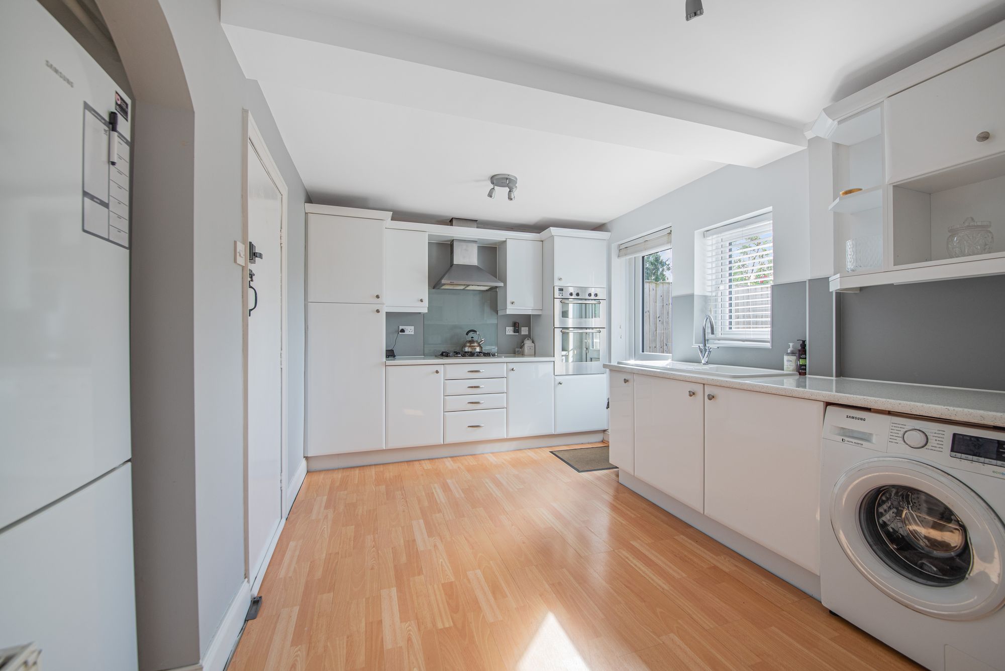 3 bed semi-detached house for sale in Stonebow Road, Pershore  - Property Image 2