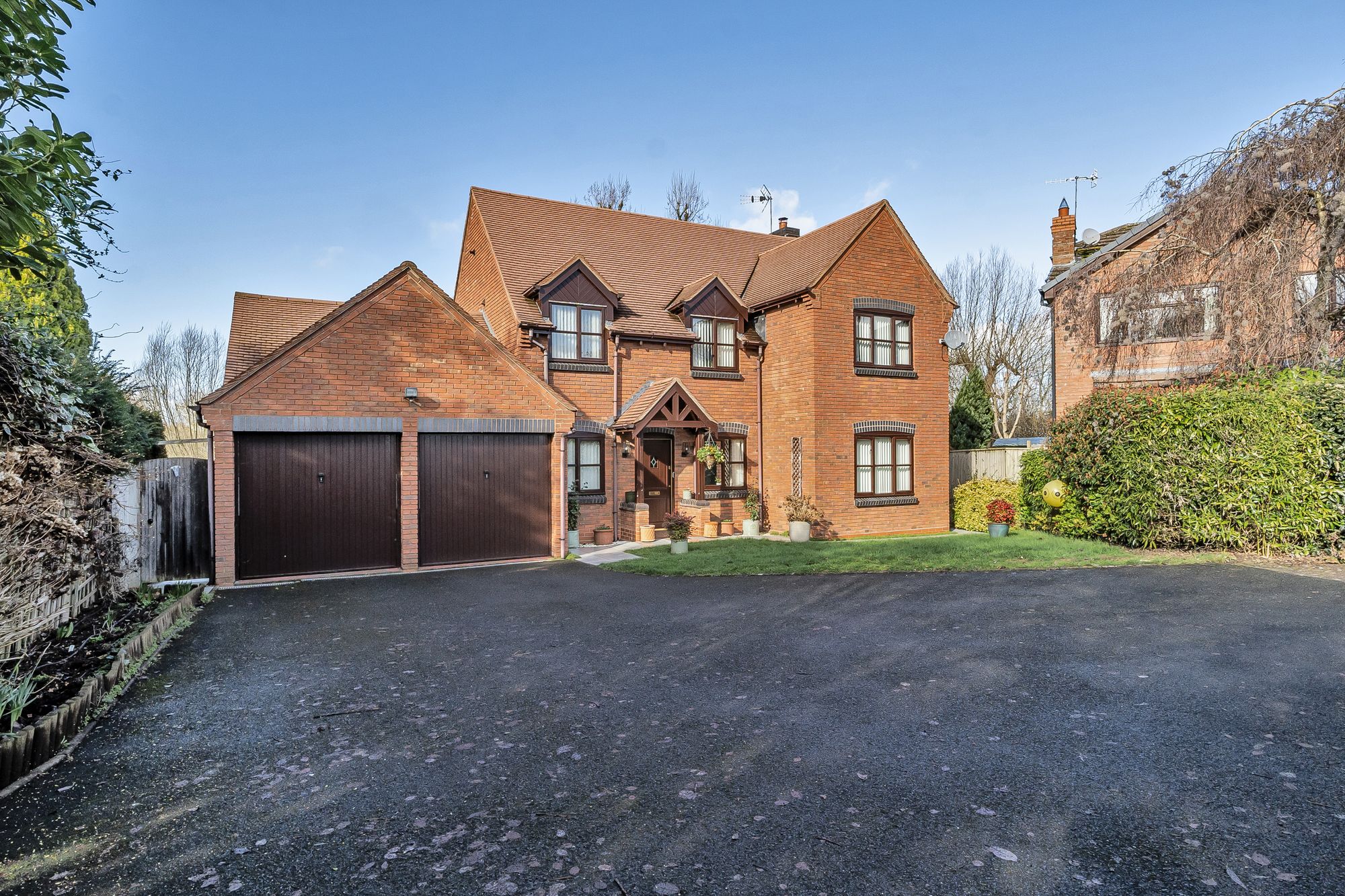 4 bed detached house for sale in Willow Bank, Pershore, WR10