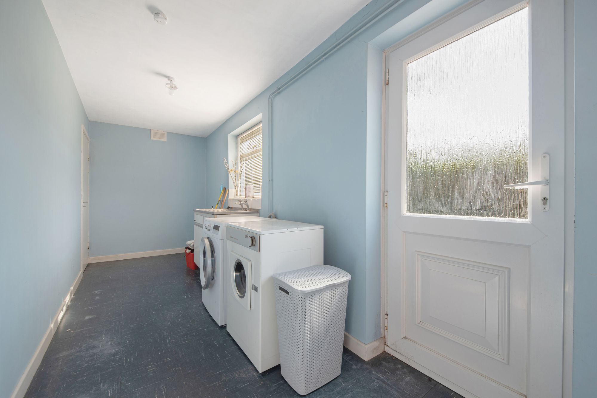 5 bed detached house for sale in Butt Furlong, Pershore  - Property Image 5