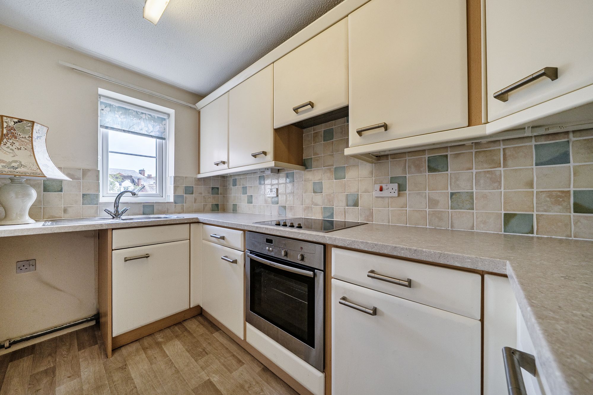 2 bed flat for sale in Ganderton Court, Pershore  - Property Image 2