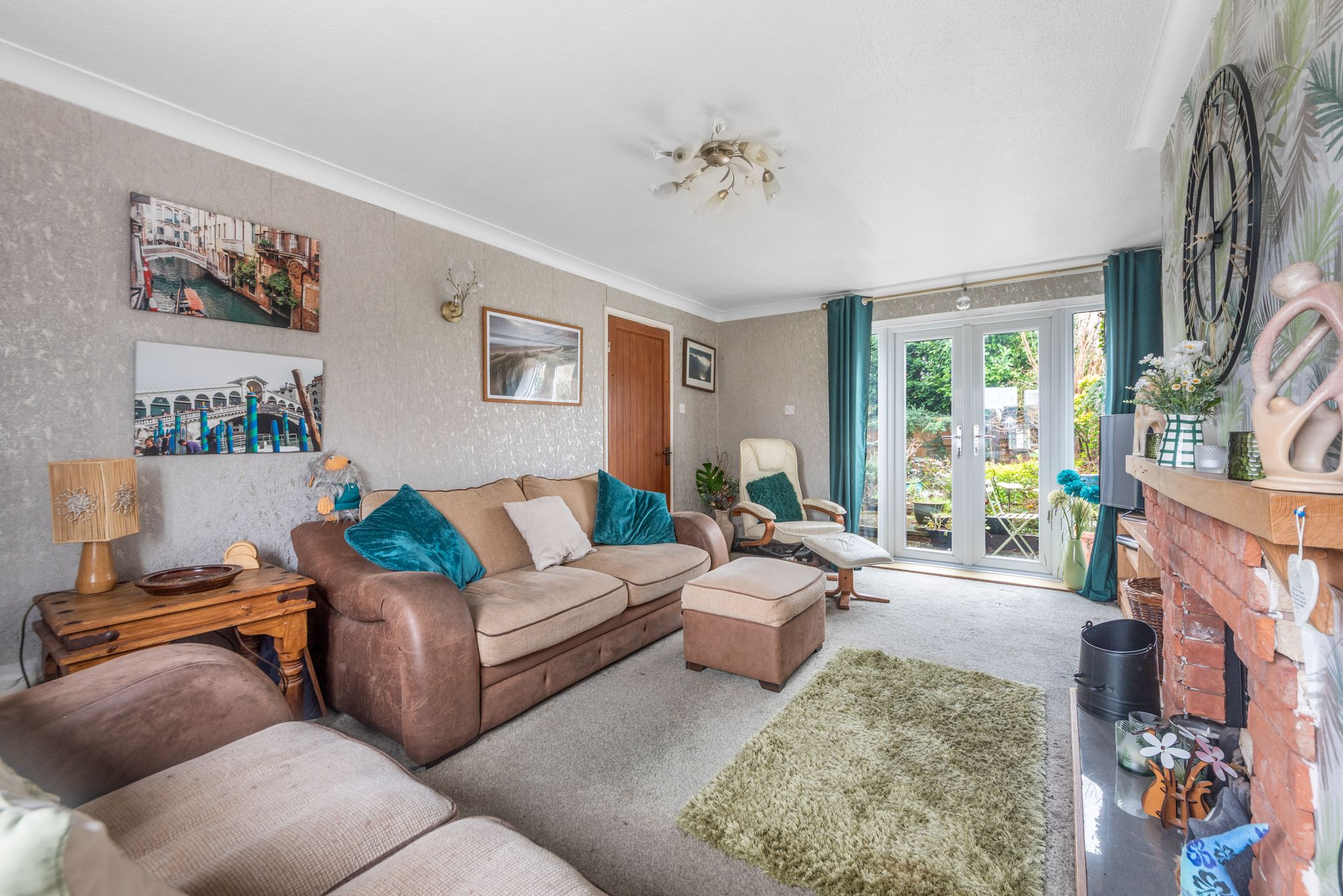 3 bed end of terrace house for sale in Hill-View, Worcester  - Property Image 4