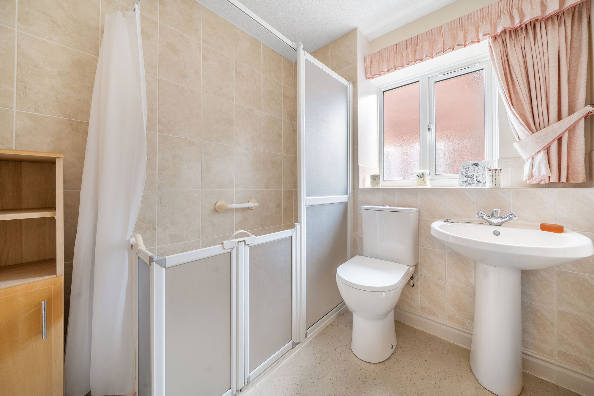 4 bed detached house for sale in Defford Road, Pershore 14