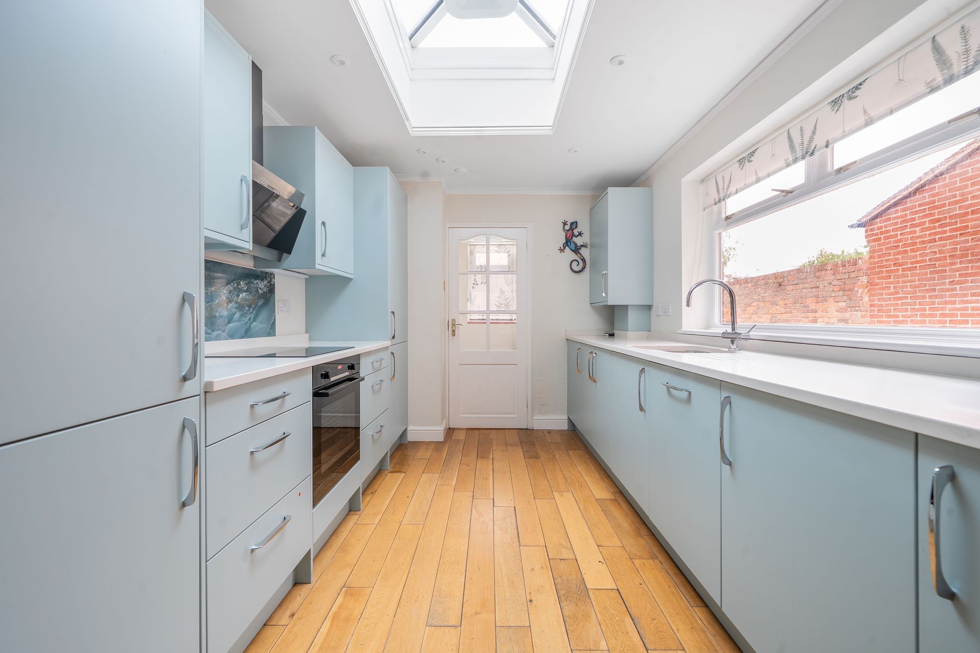 3 bed mid-terraced house for sale in Bridge Street, Pershore  - Property Image 2