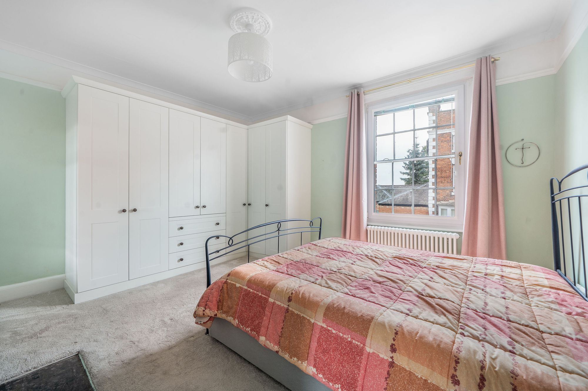 3 bed mid-terraced house for sale in Bridge Street, Pershore  - Property Image 9