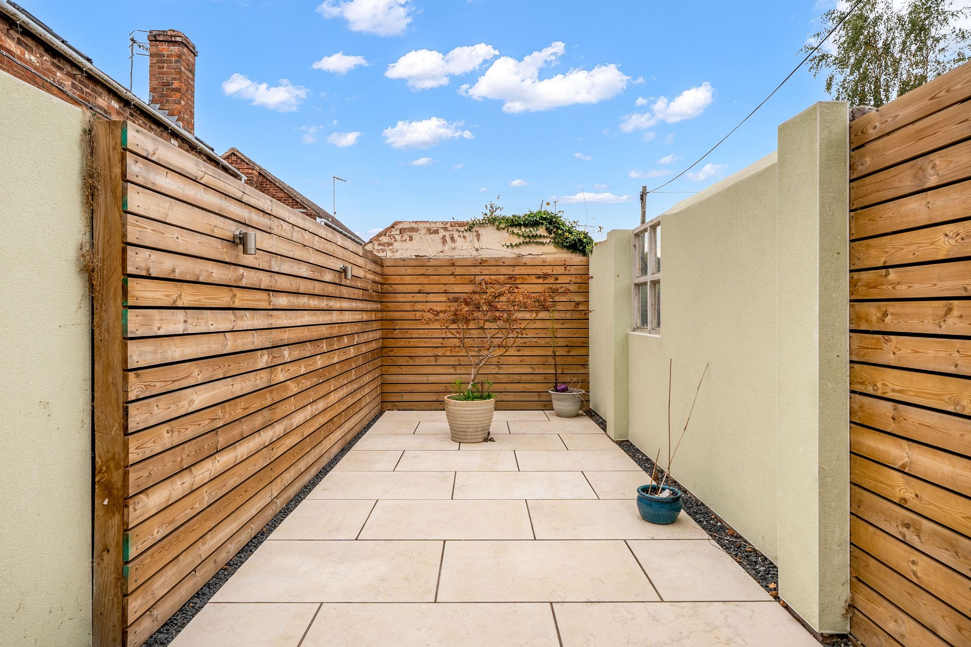 3 bed mid-terraced house for sale in Bridge Street, Pershore 14