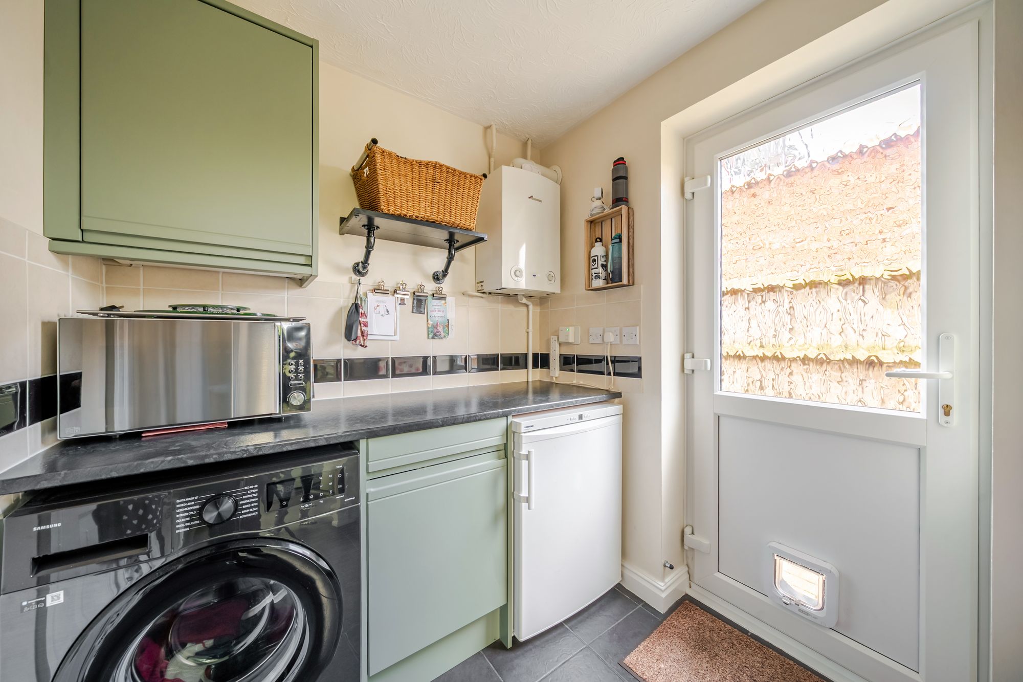 4 bed detached house for sale in Gibbs Close, Pershore  - Property Image 5