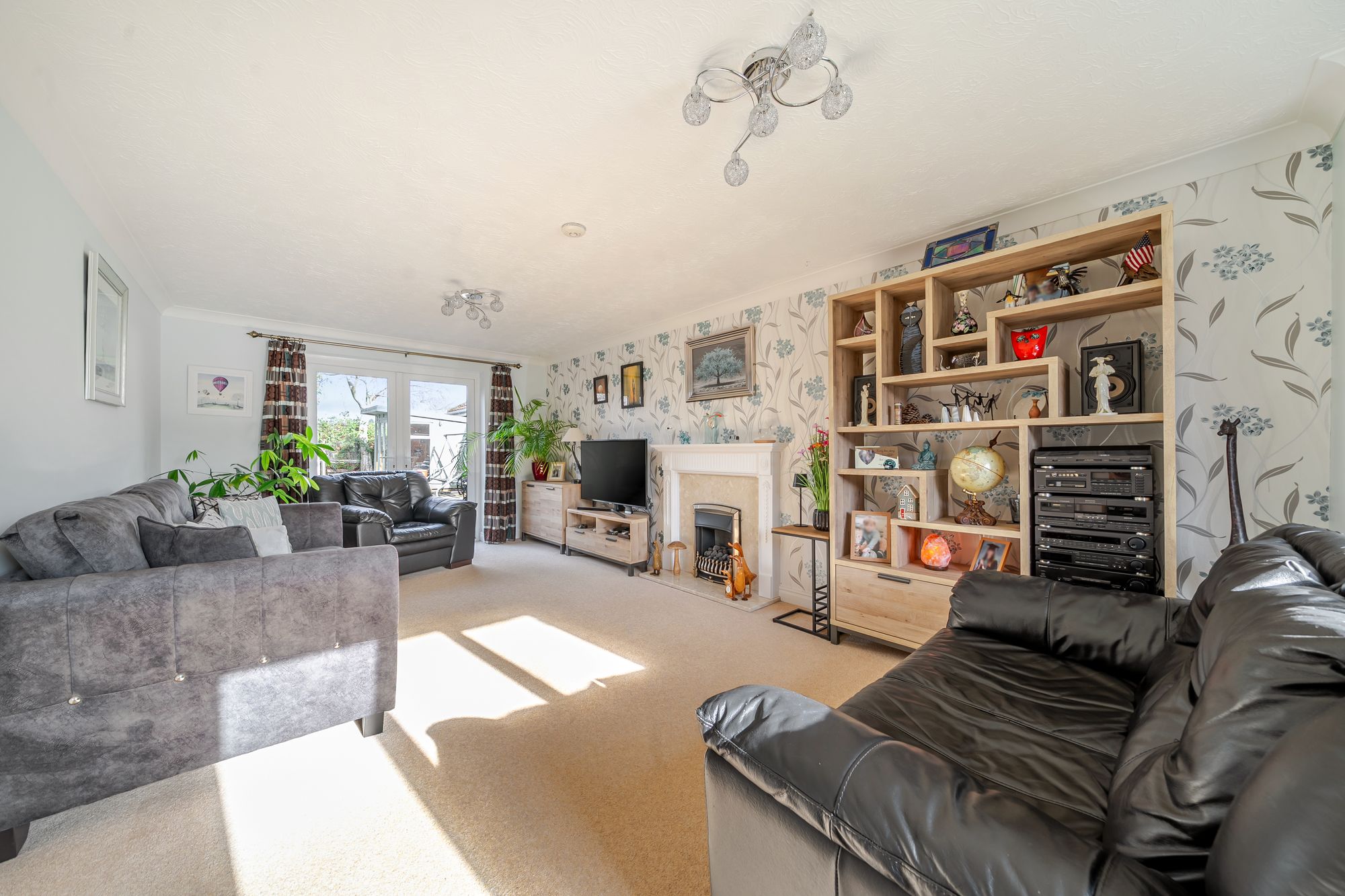 4 bed detached house for sale in Gibbs Close, Pershore  - Property Image 9