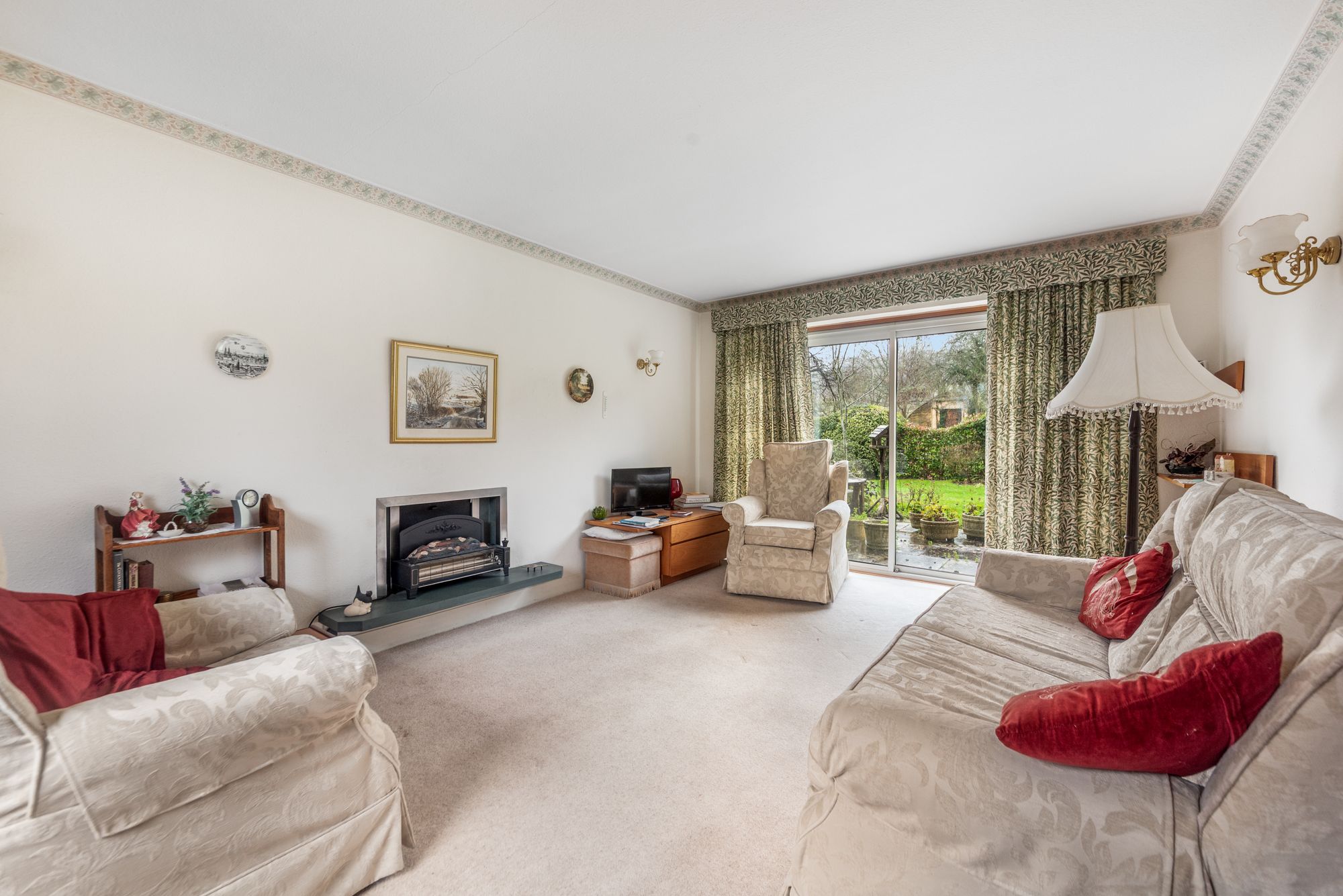 4 bed detached house for sale in Parkwood, Pershore 3